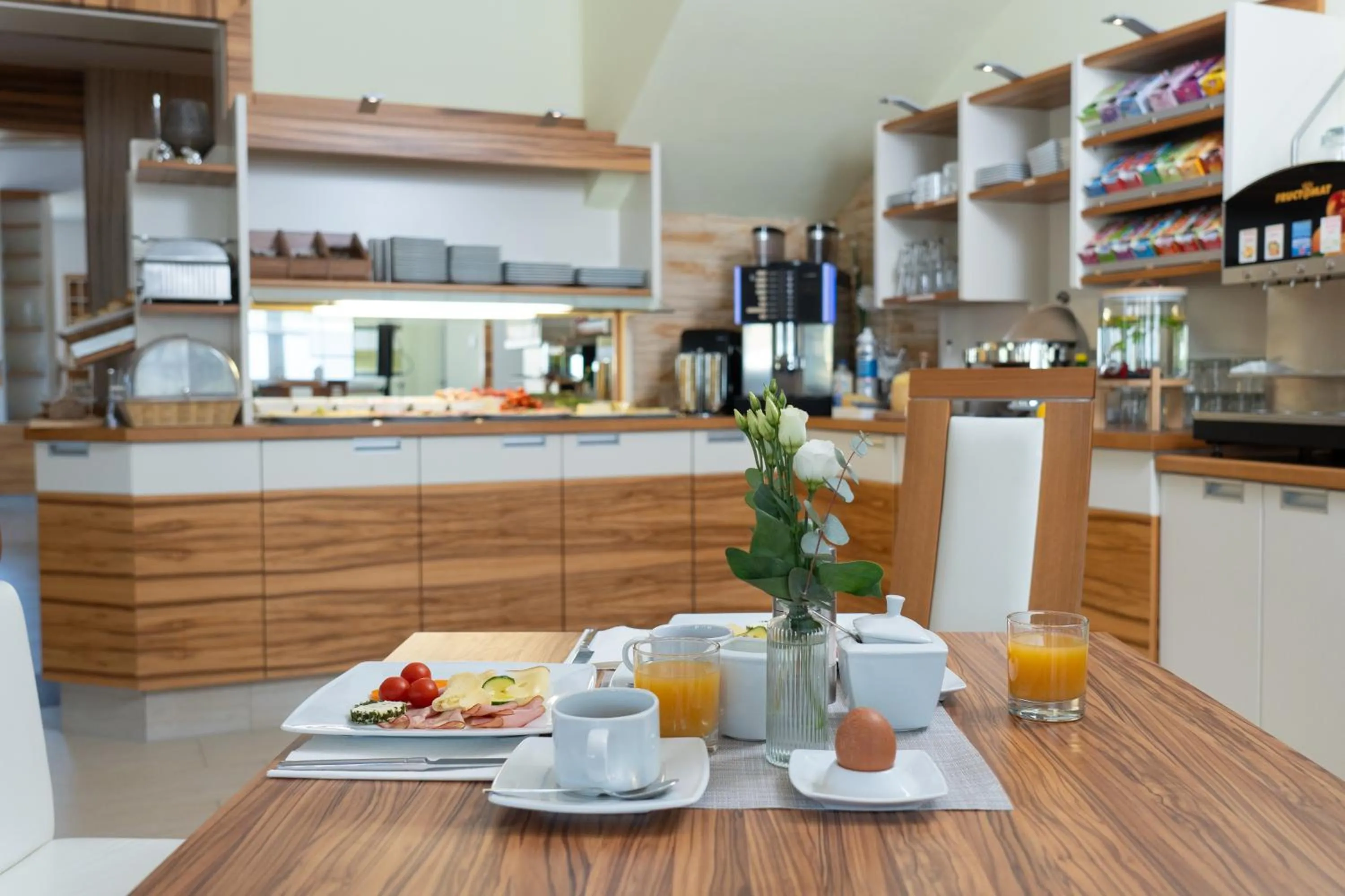 Breakfast in Hotel Garni Thermenglück