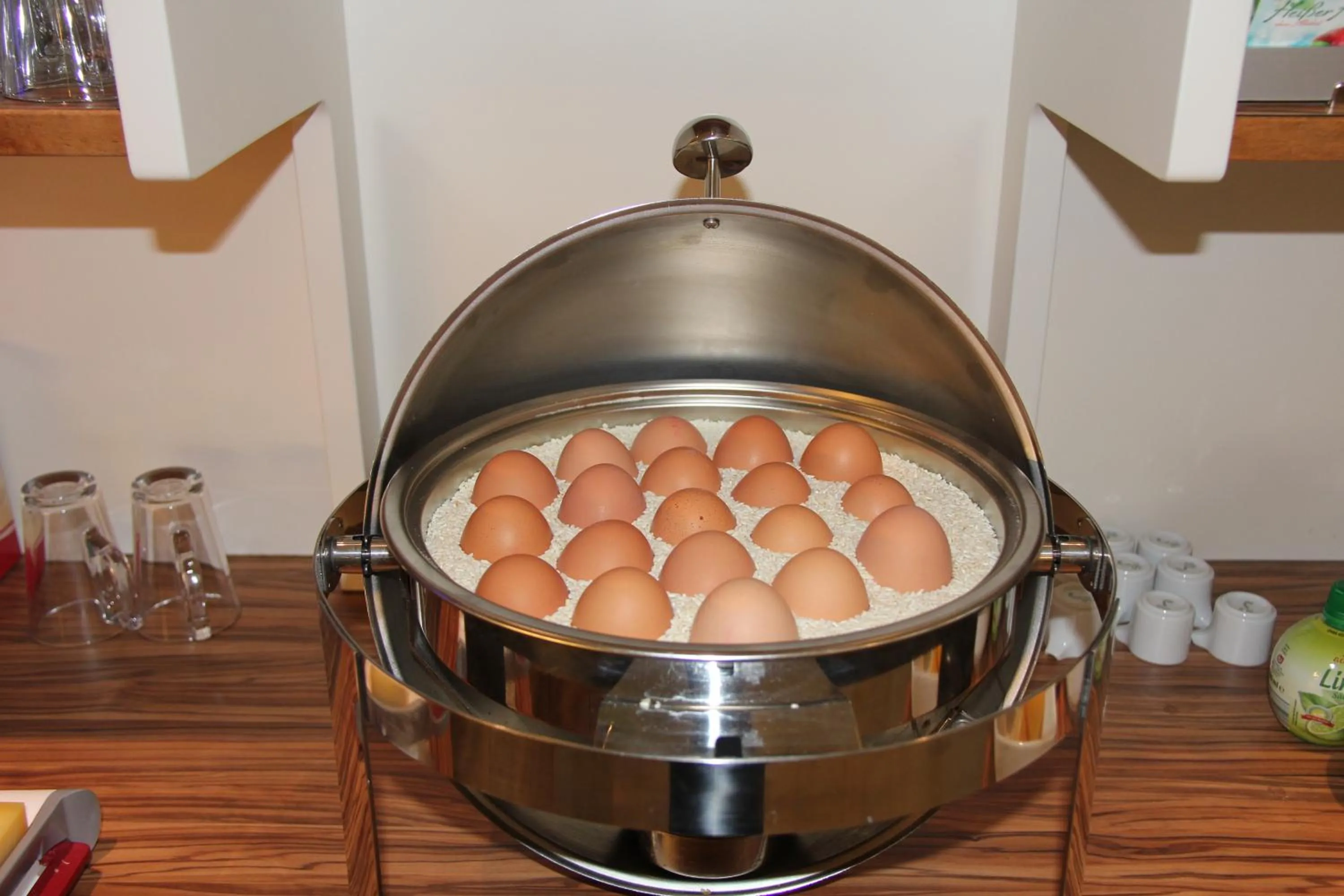 Buffet breakfast in Hotel Garni Thermenglück