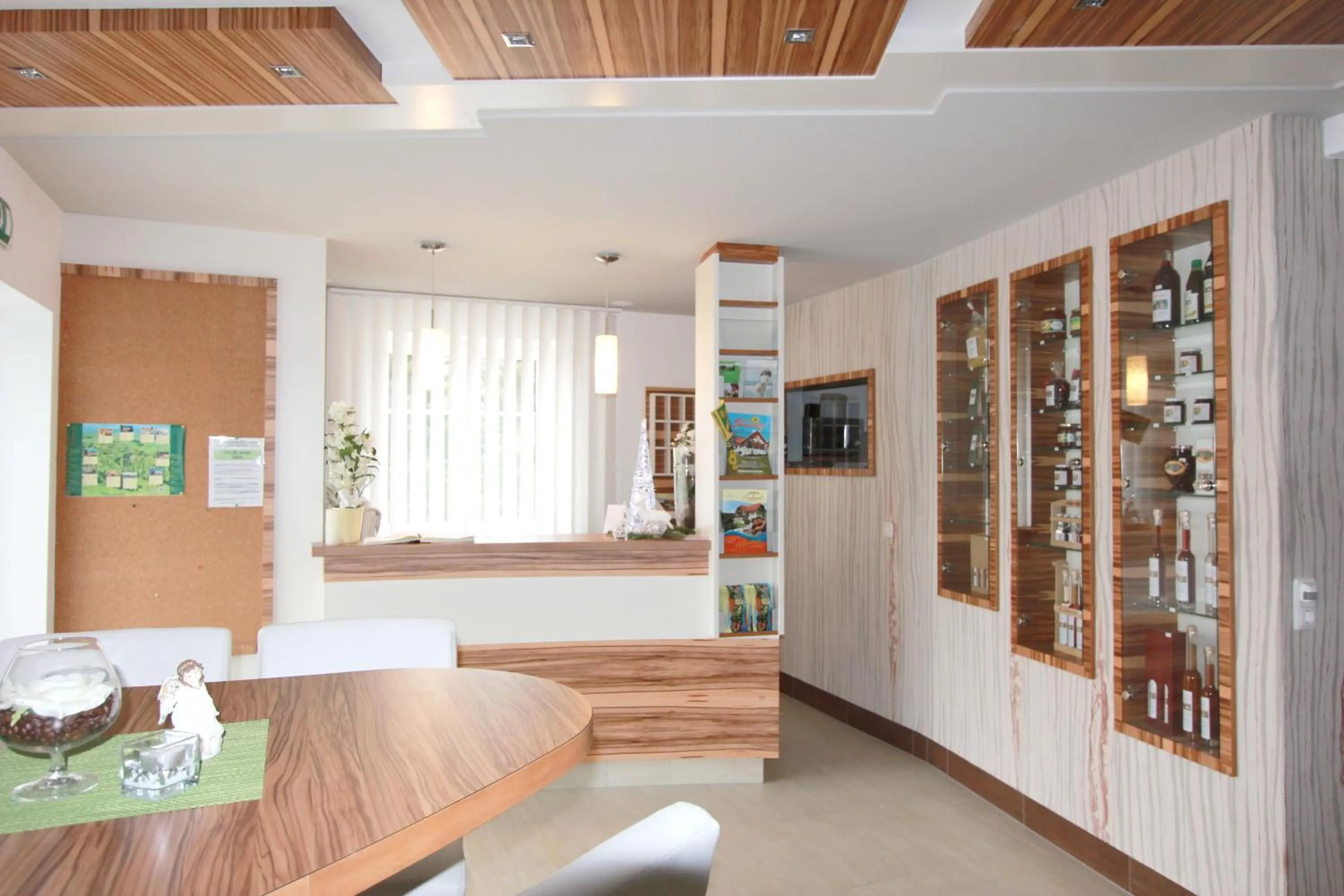 Lobby or reception in Hotel Garni Thermenglück