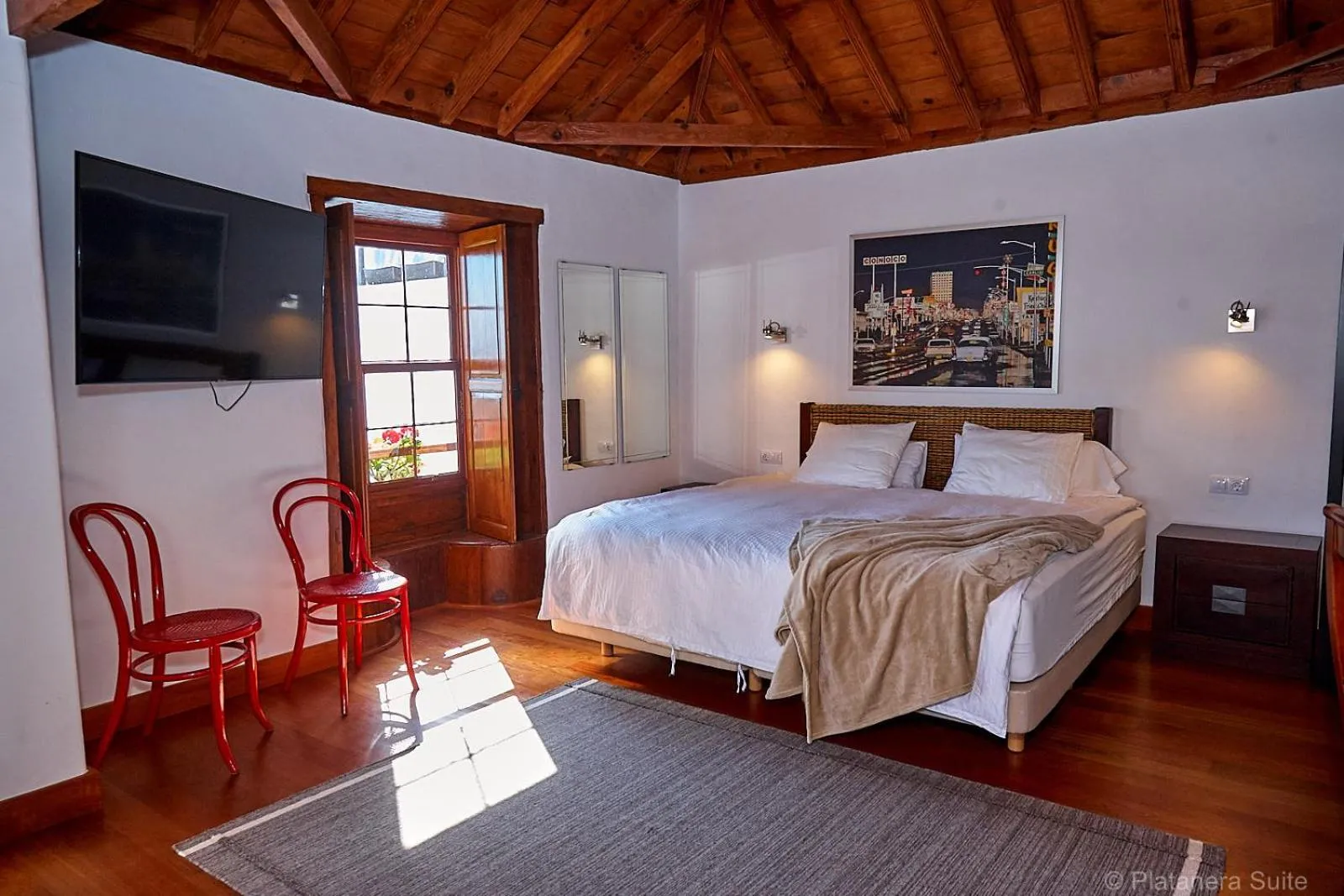 Bed in Platanera Suites