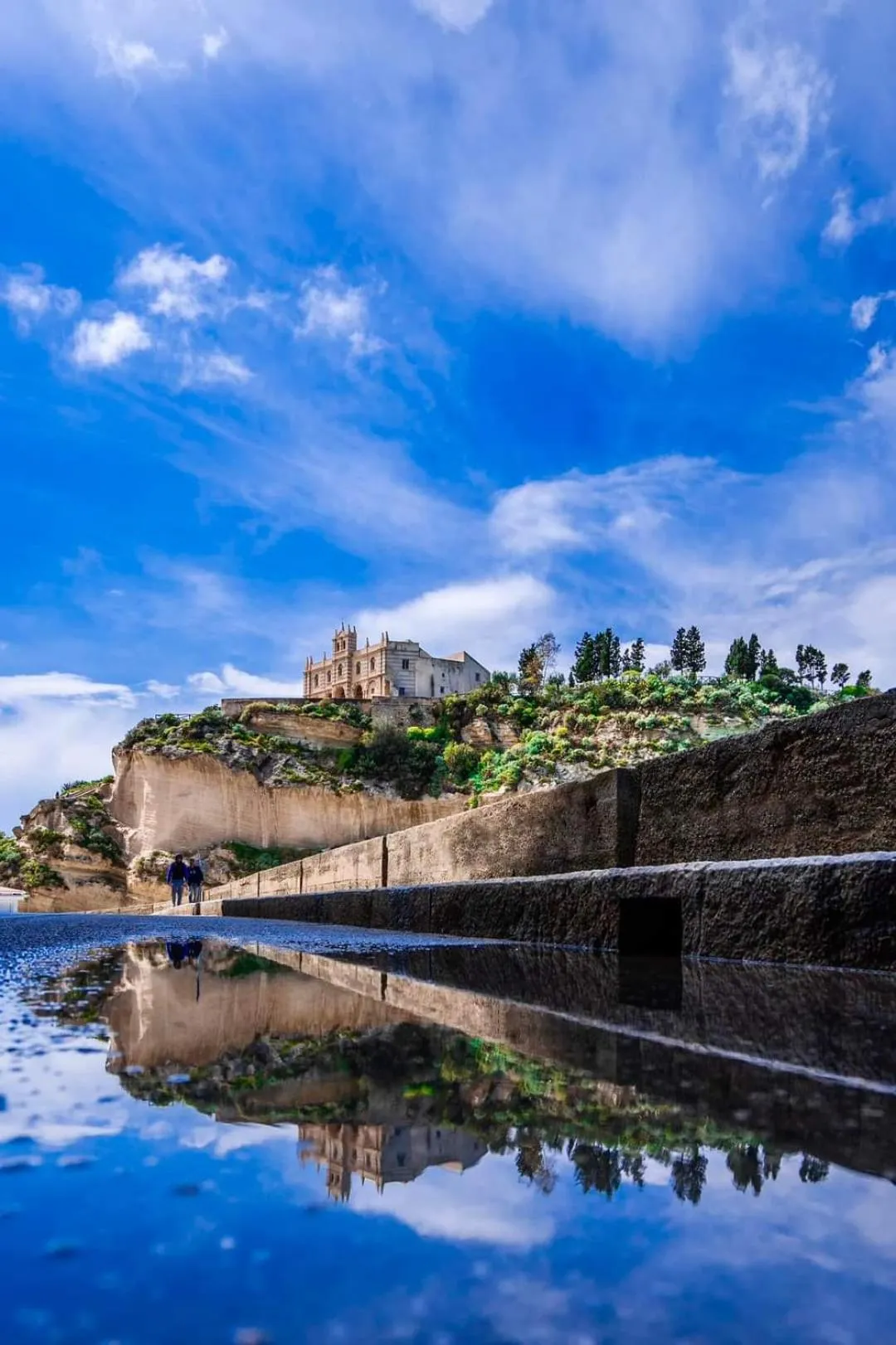 Nearby landmark in Dreams Tropea Mare "Parking Private"