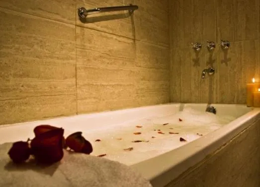 Bathroom in Hotel Comercio
