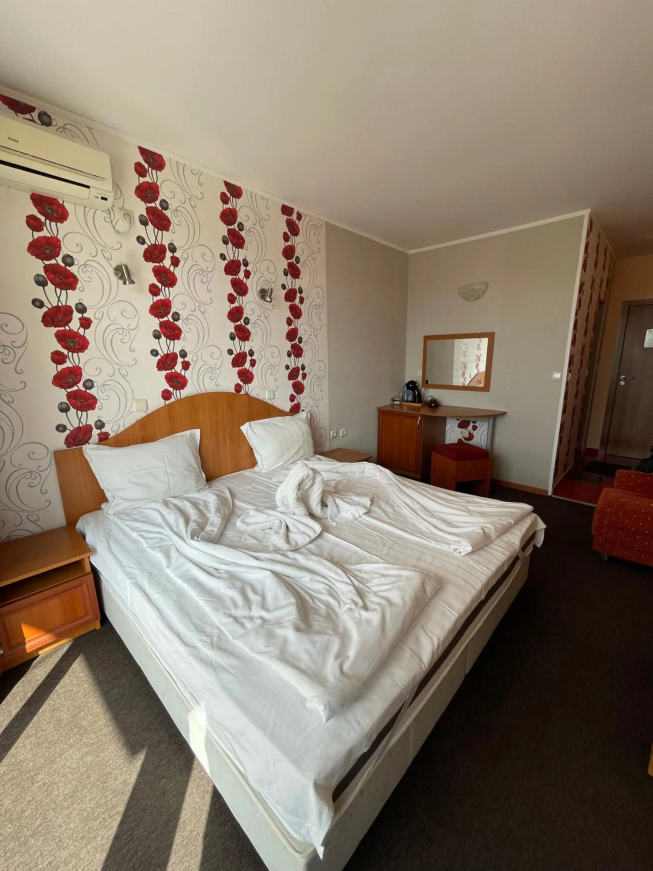 Family hotel Deykin