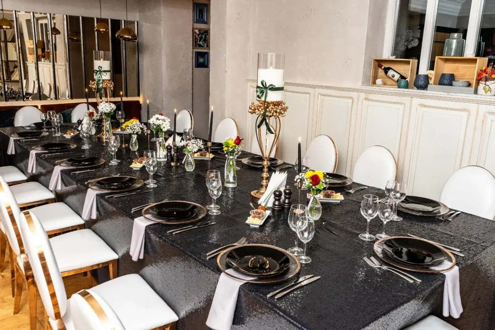 Restaurant/places to eat in Hotel Dumbrava Restaurant/places to eat in Hotel Dumbrava