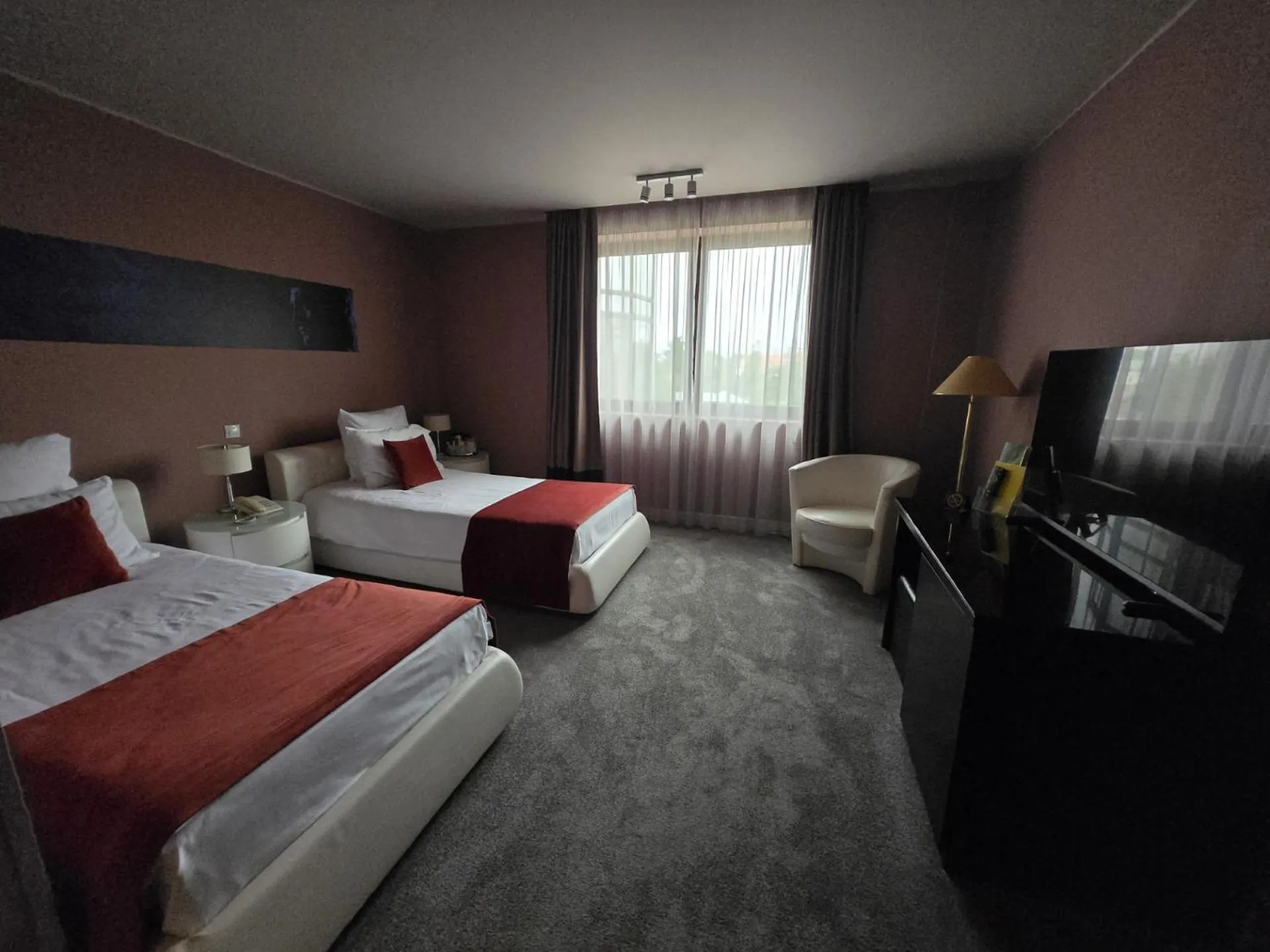 Photo of the whole room, Bed in Hotel Dumbrava