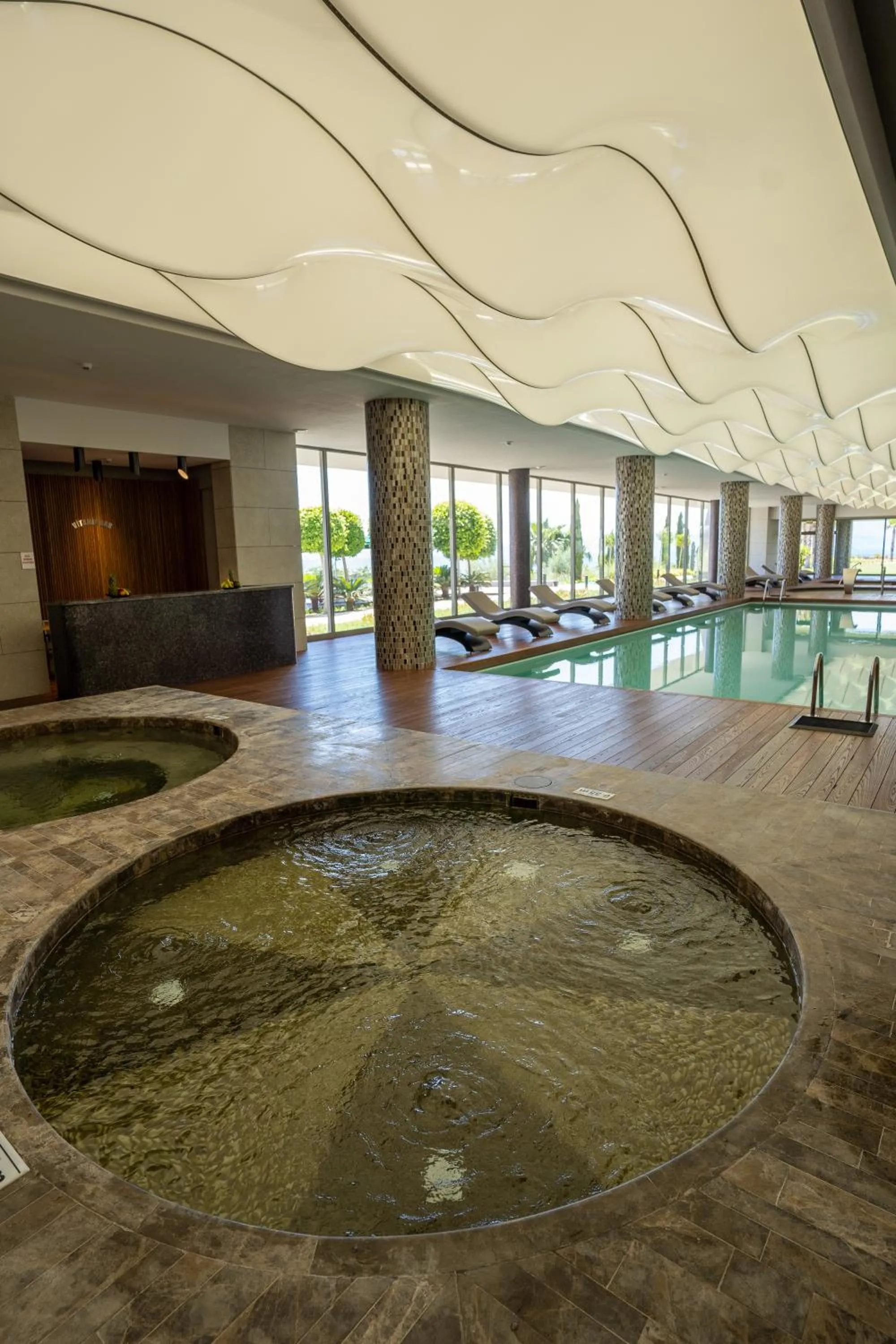 Hot Tub in ON'LIVE HOTEL