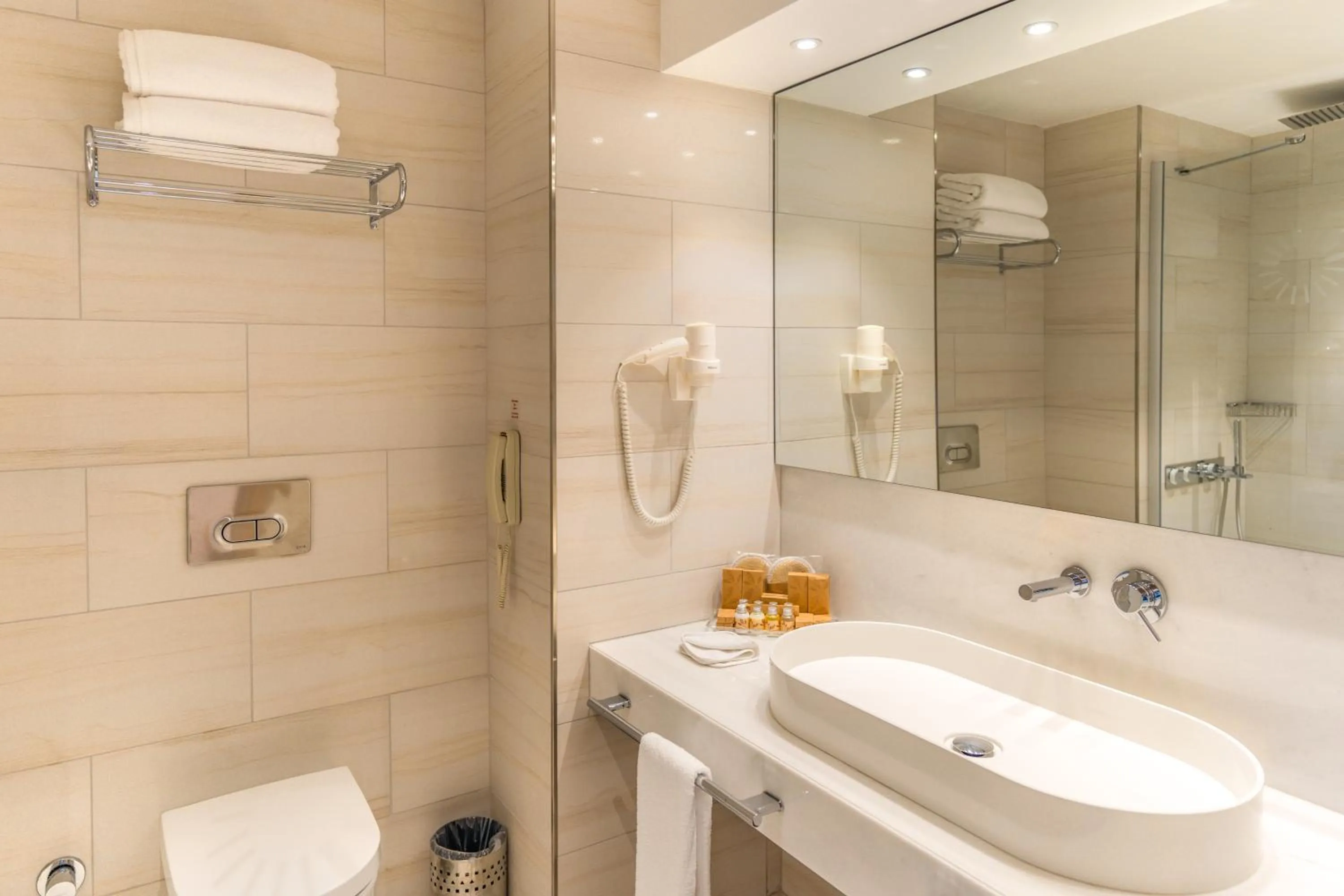 Bathroom in ON'LIVE HOTEL