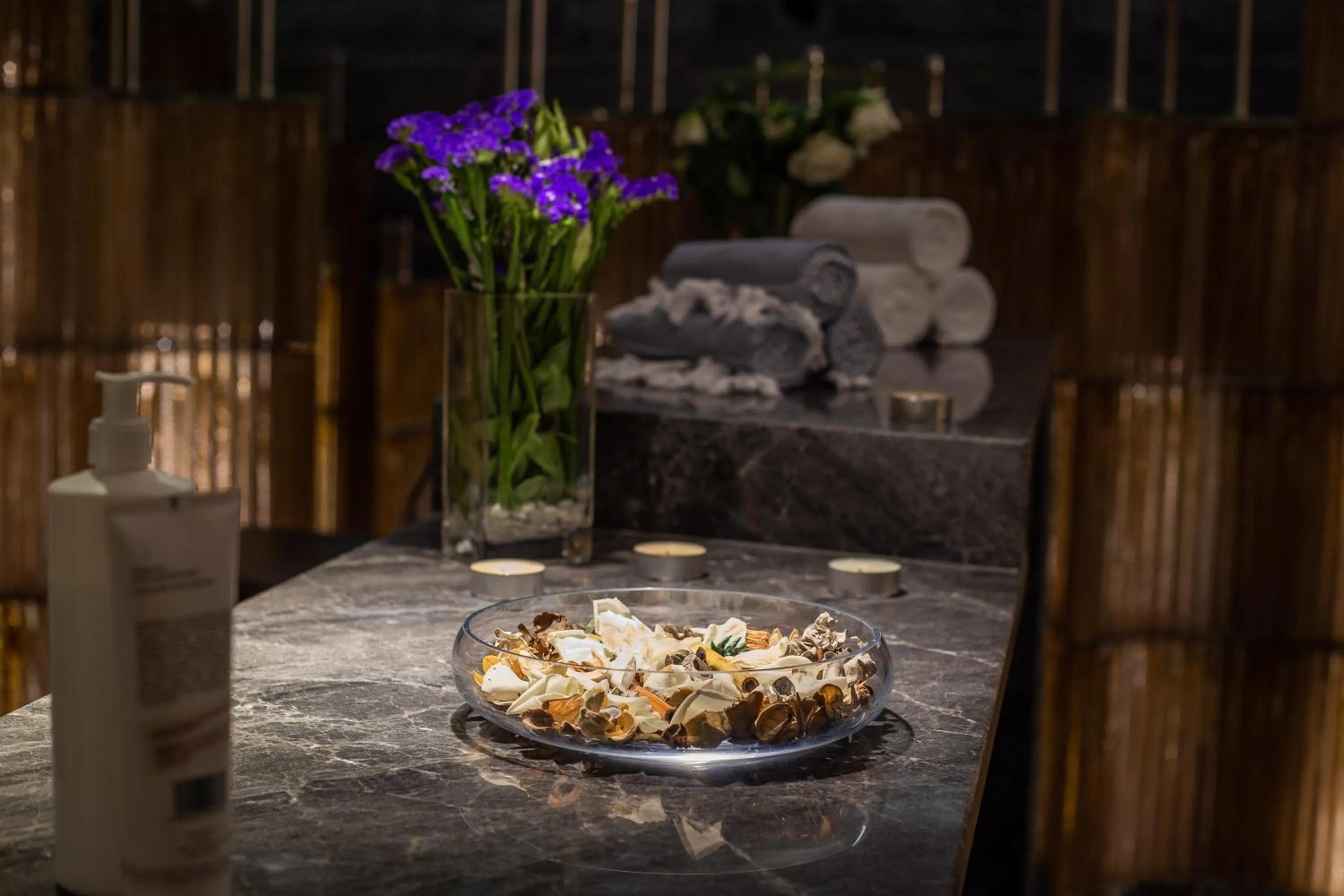 Massage in ON'LIVE HOTEL