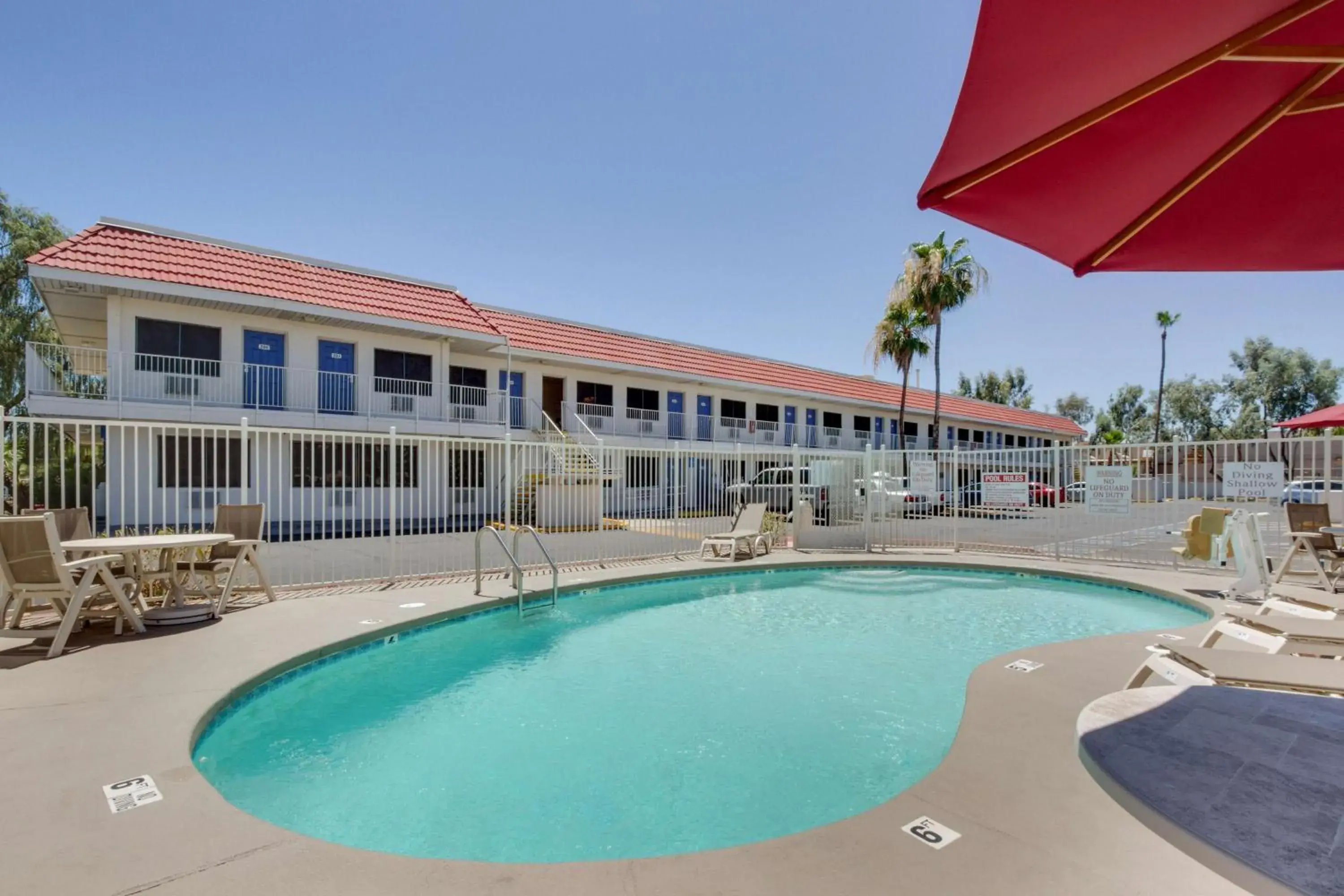 Pool view, Swimming Pool in Motel 6-Tempe, AZ - Broadway - ASU