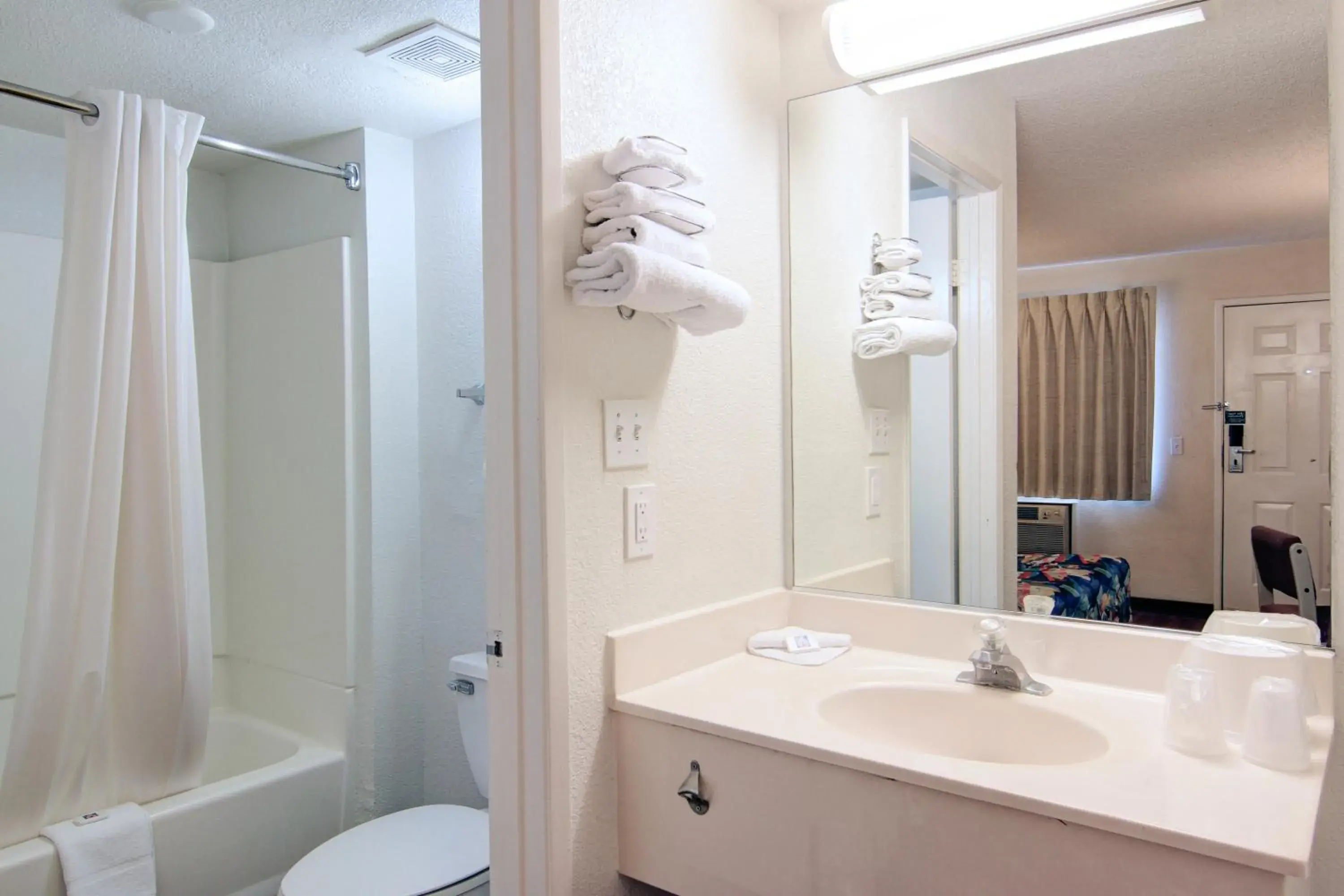 Bathroom in Motel 6-Tempe, AZ - Broadway - ASU