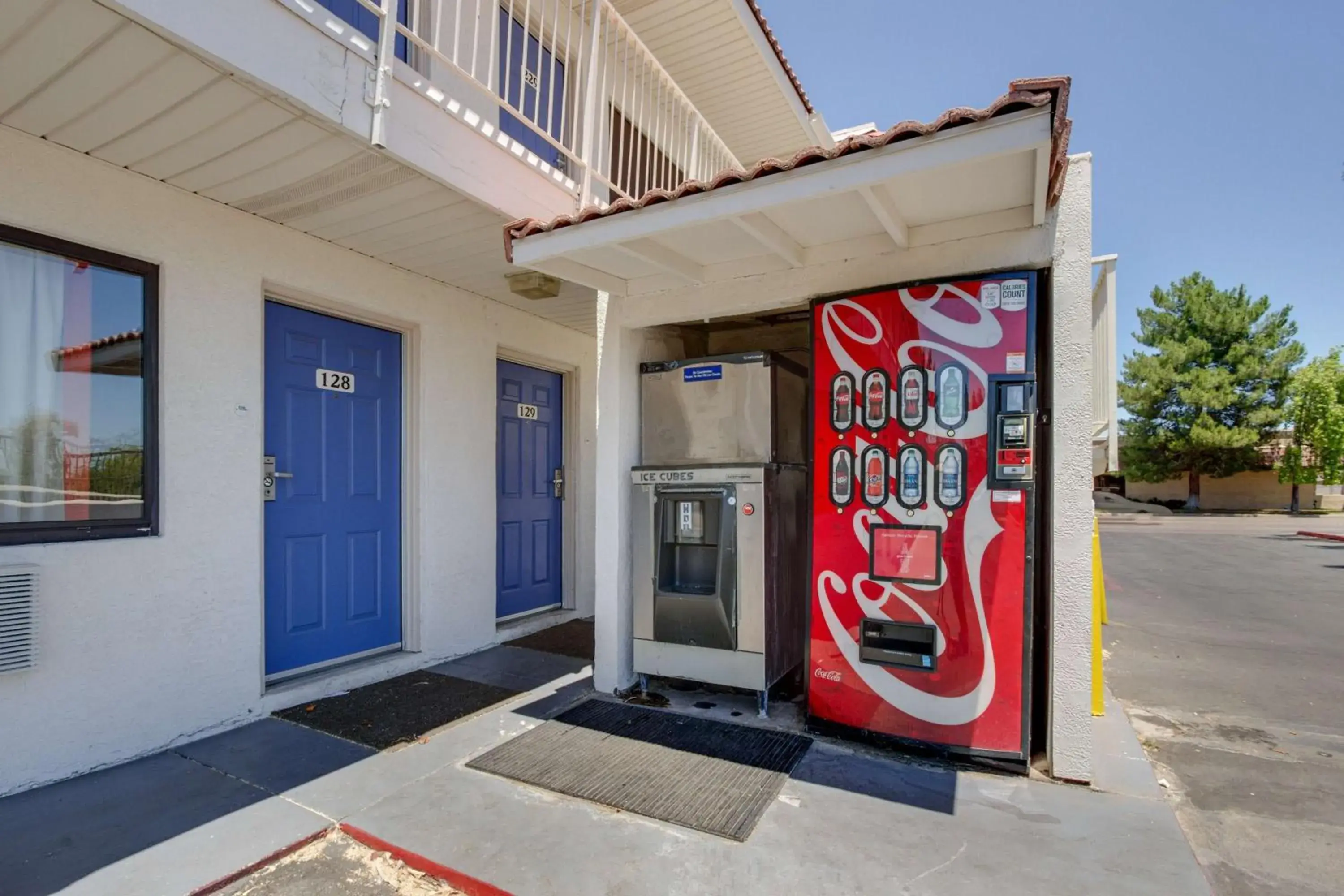 vending machine in Motel 6-Tempe, AZ - Broadway - ASU