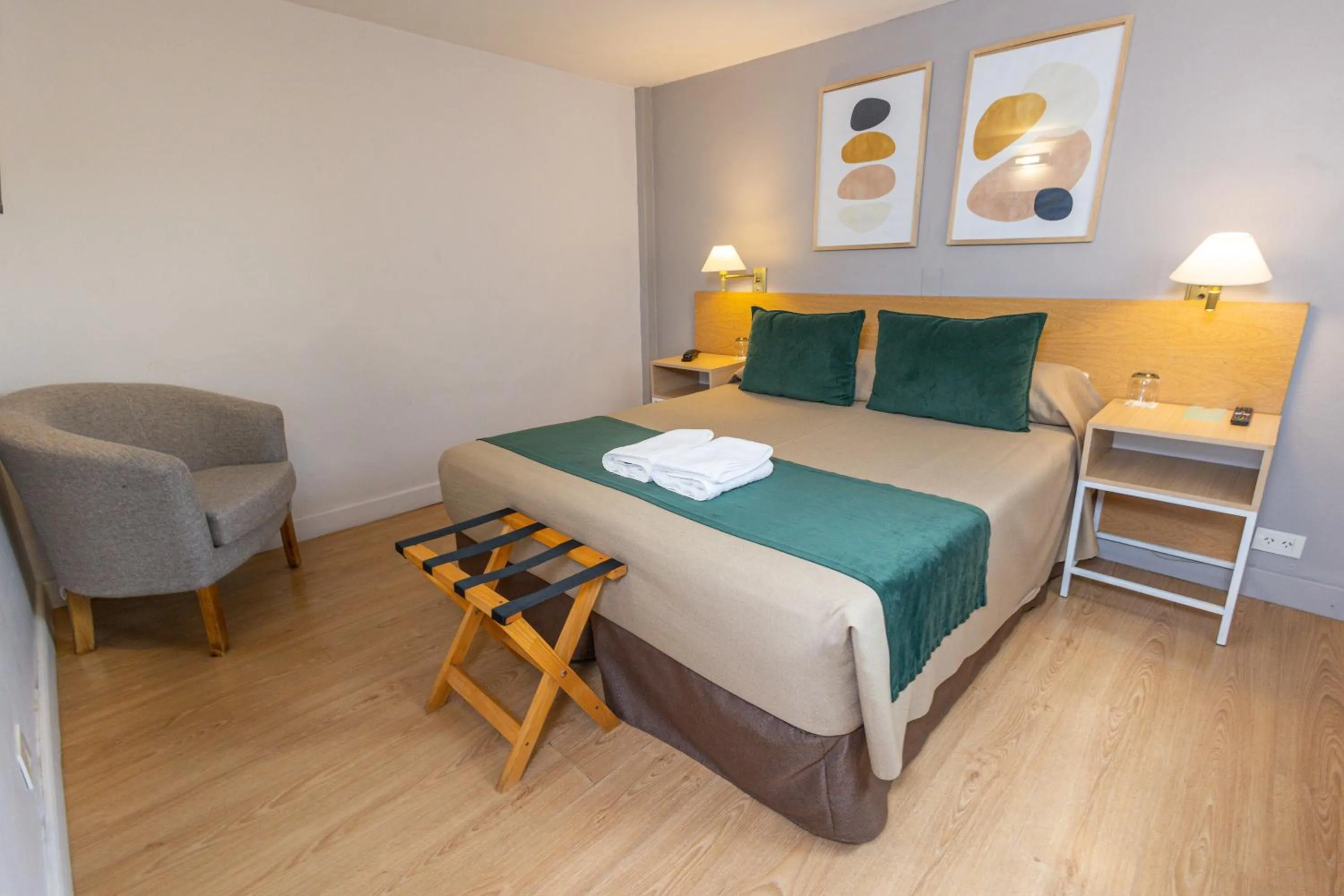 Bed in Hotel Plaza Bariloche