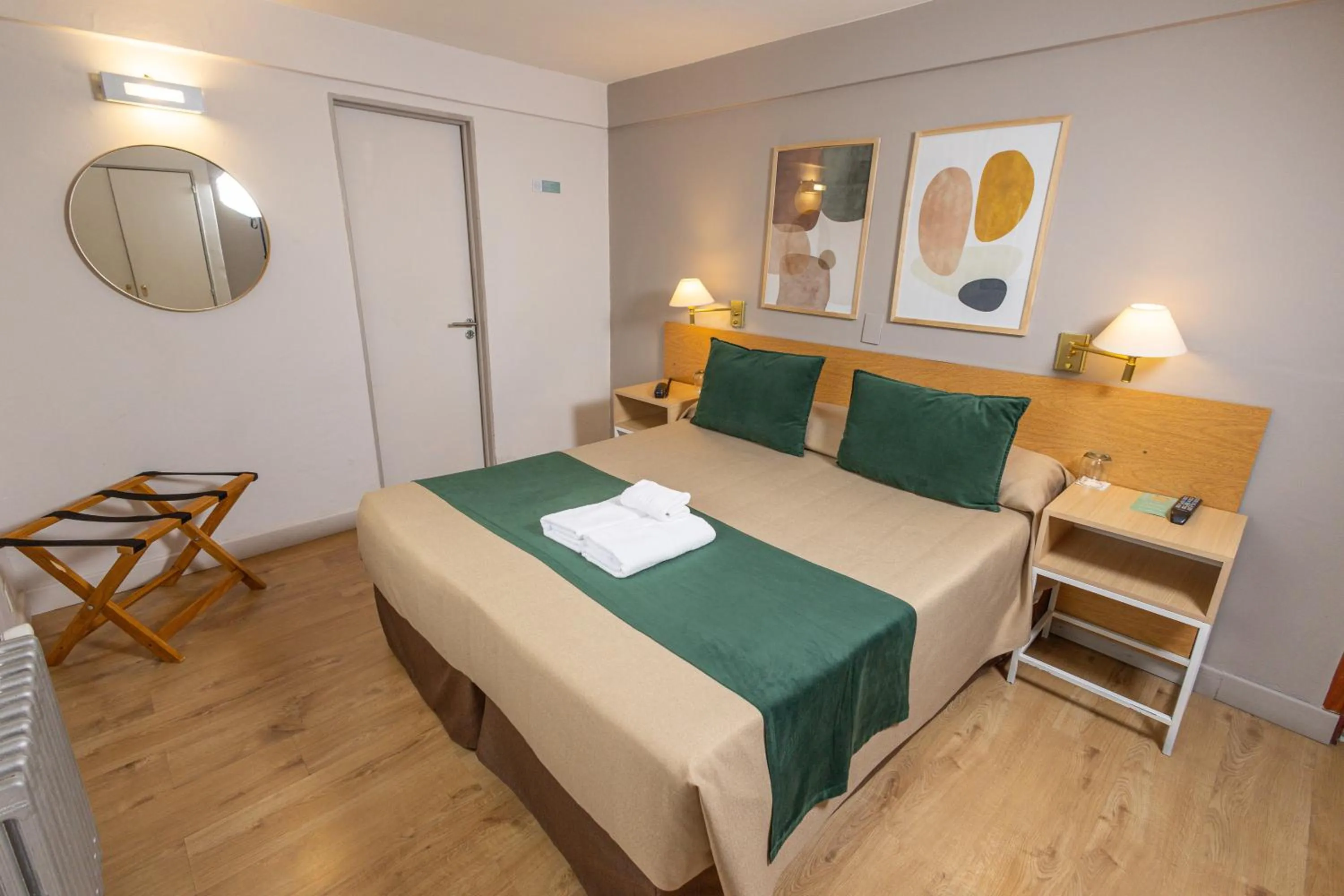 Bed in Hotel Plaza Bariloche