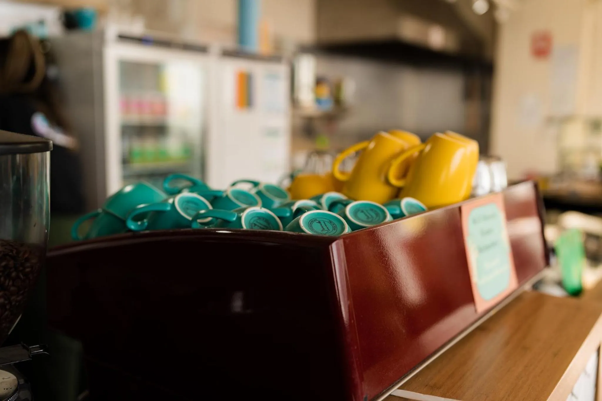 Restaurant/places to eat in Flinders Backpackers