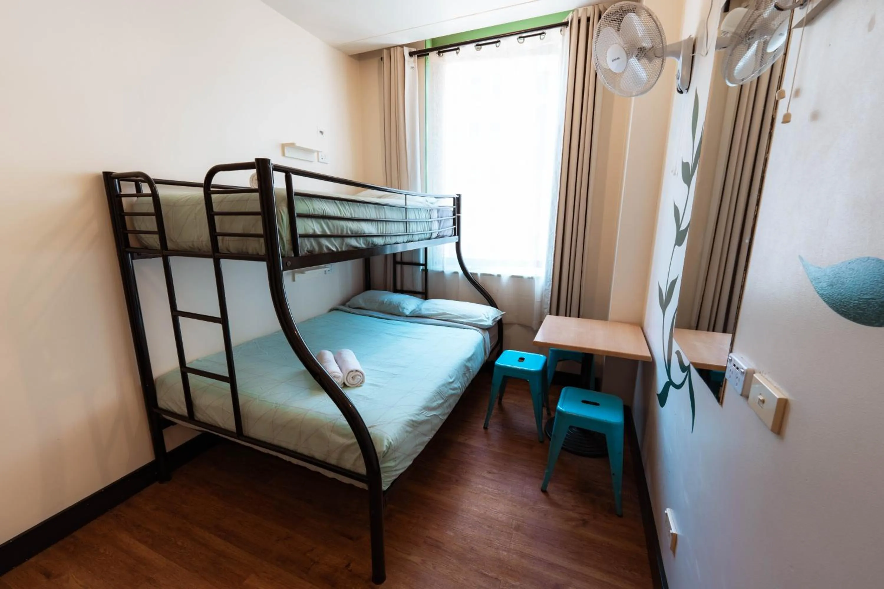 Bedroom, Bed in Flinders Backpackers