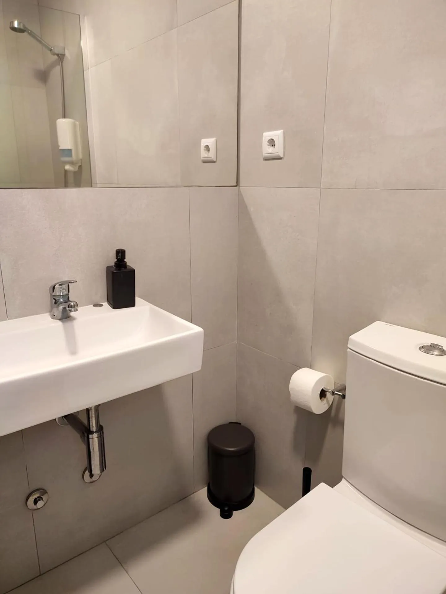 Bathroom in Vila Hotel By VimaHotels