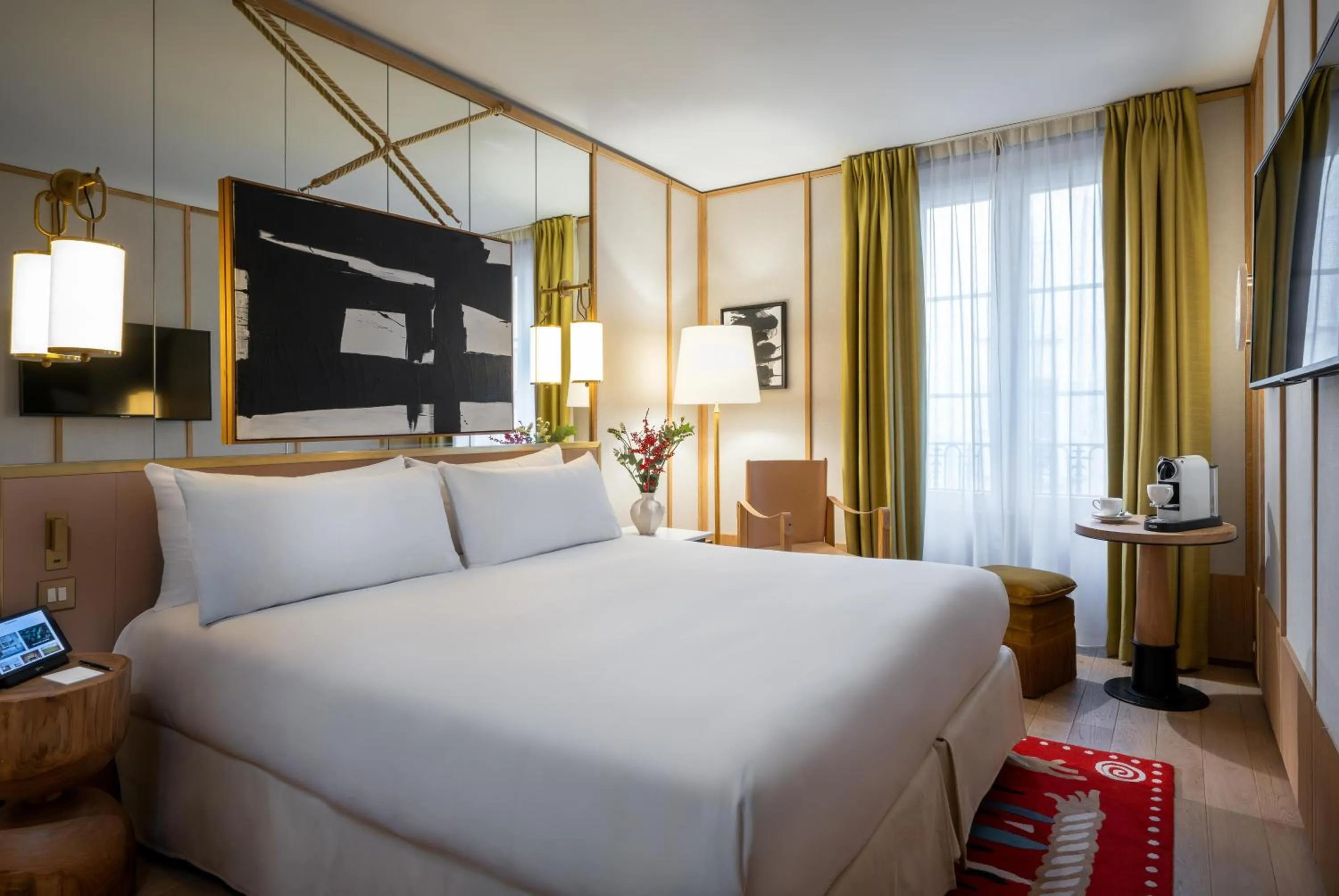 Bed in Le Belgrand Hotel Paris Champs Elysees, Tapestry By Hilton