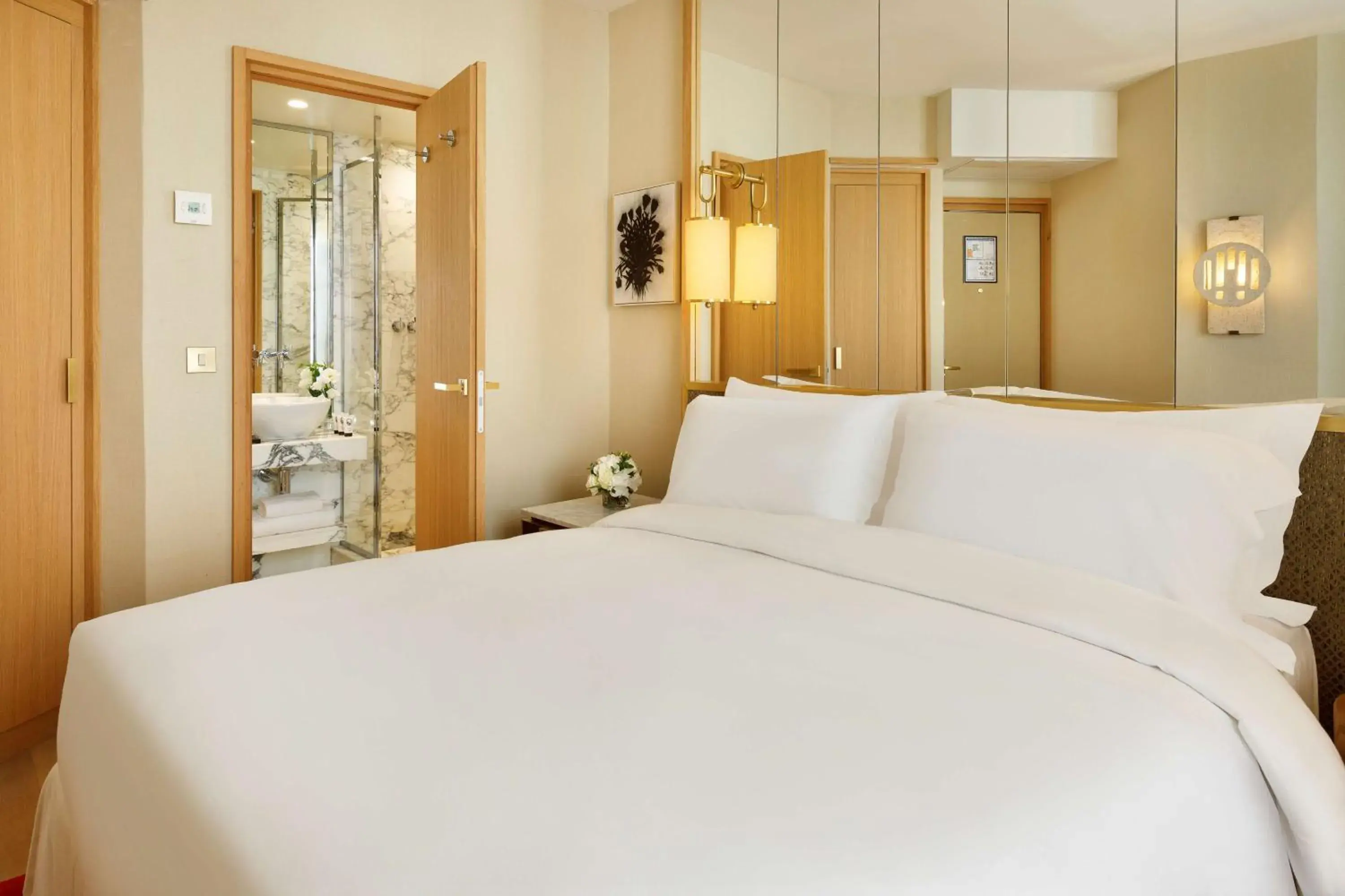 Bed in Le Belgrand Hotel Paris Champs Elysees, Tapestry By Hilton Bed in Le Belgrand Hotel Paris Champs Elysees, Tapestry By Hilton