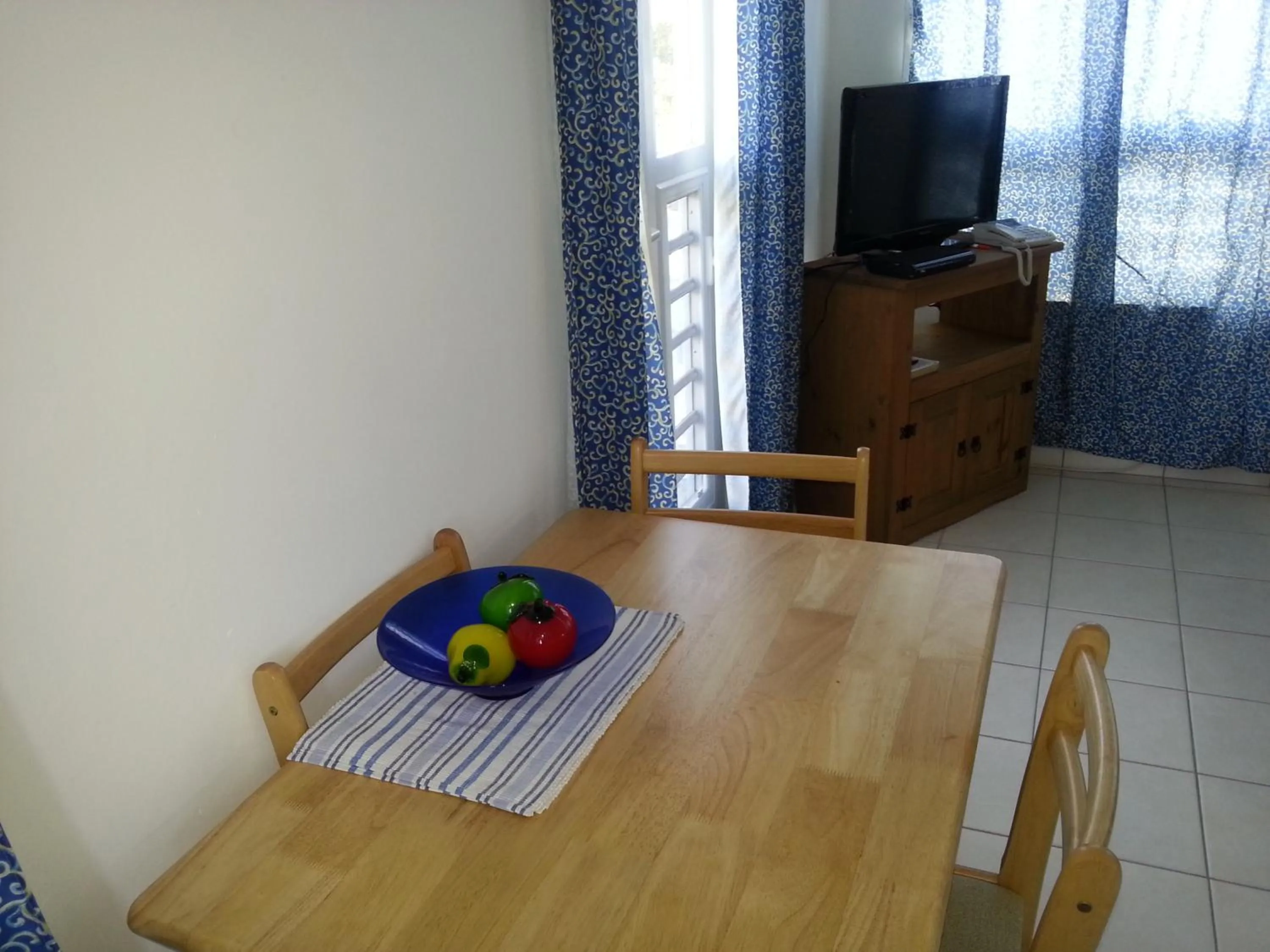 Decorative detail in Orange Rembrandt Studio Apartments