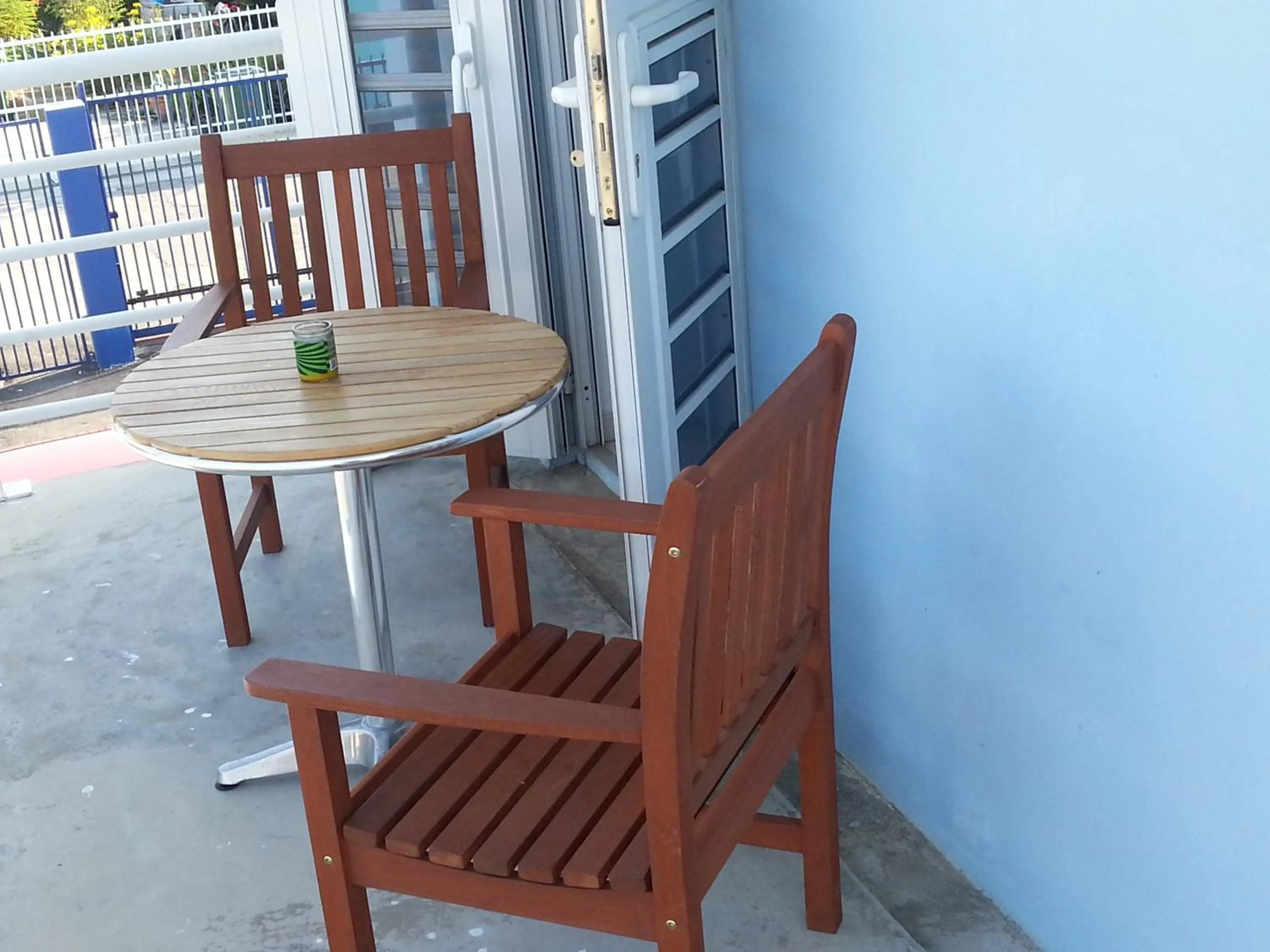 Balcony/Terrace in Orange Rembrandt Studio Apartments