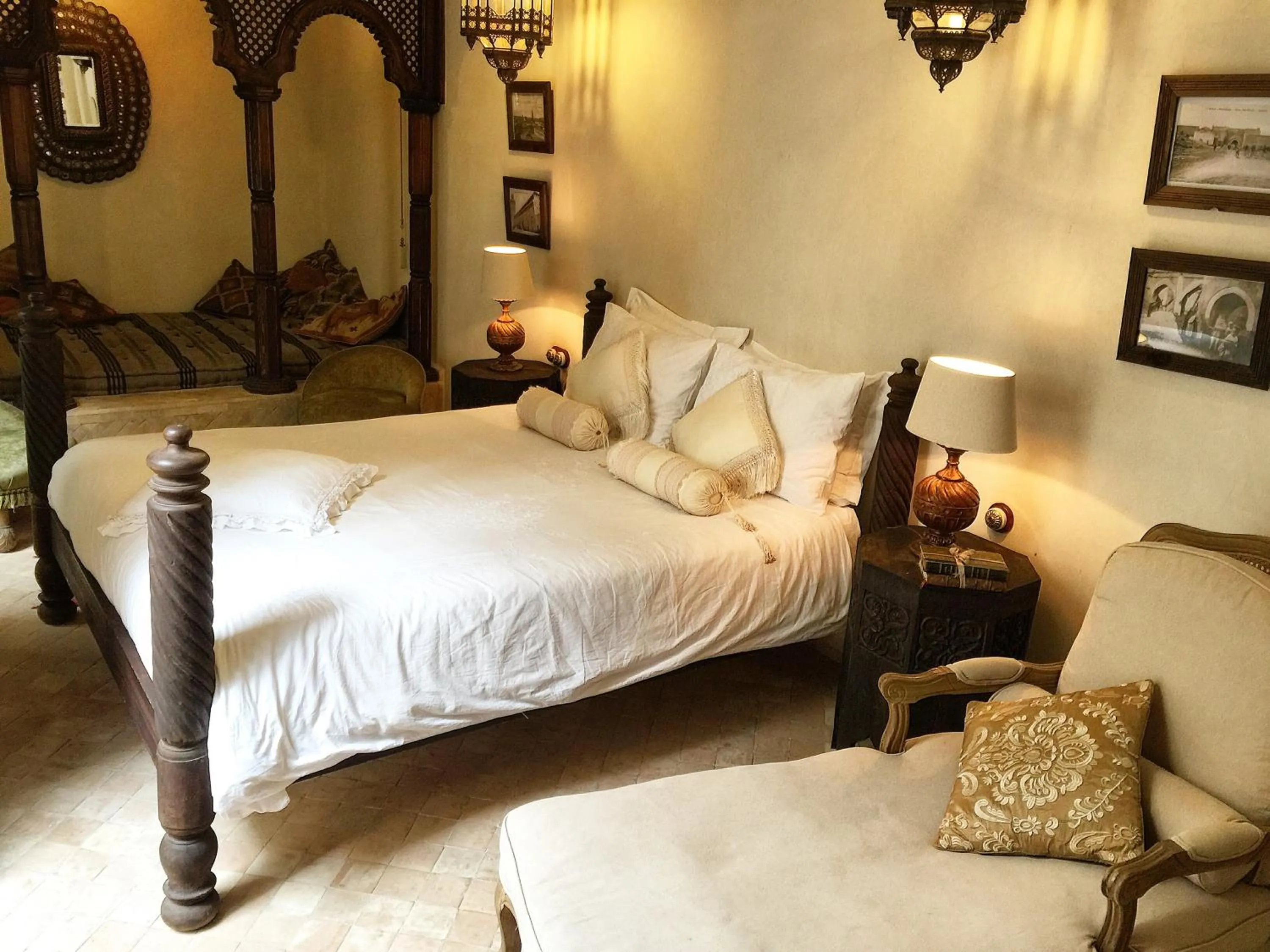 Food and drinks, Bed in Riad Palacio De Las Especias