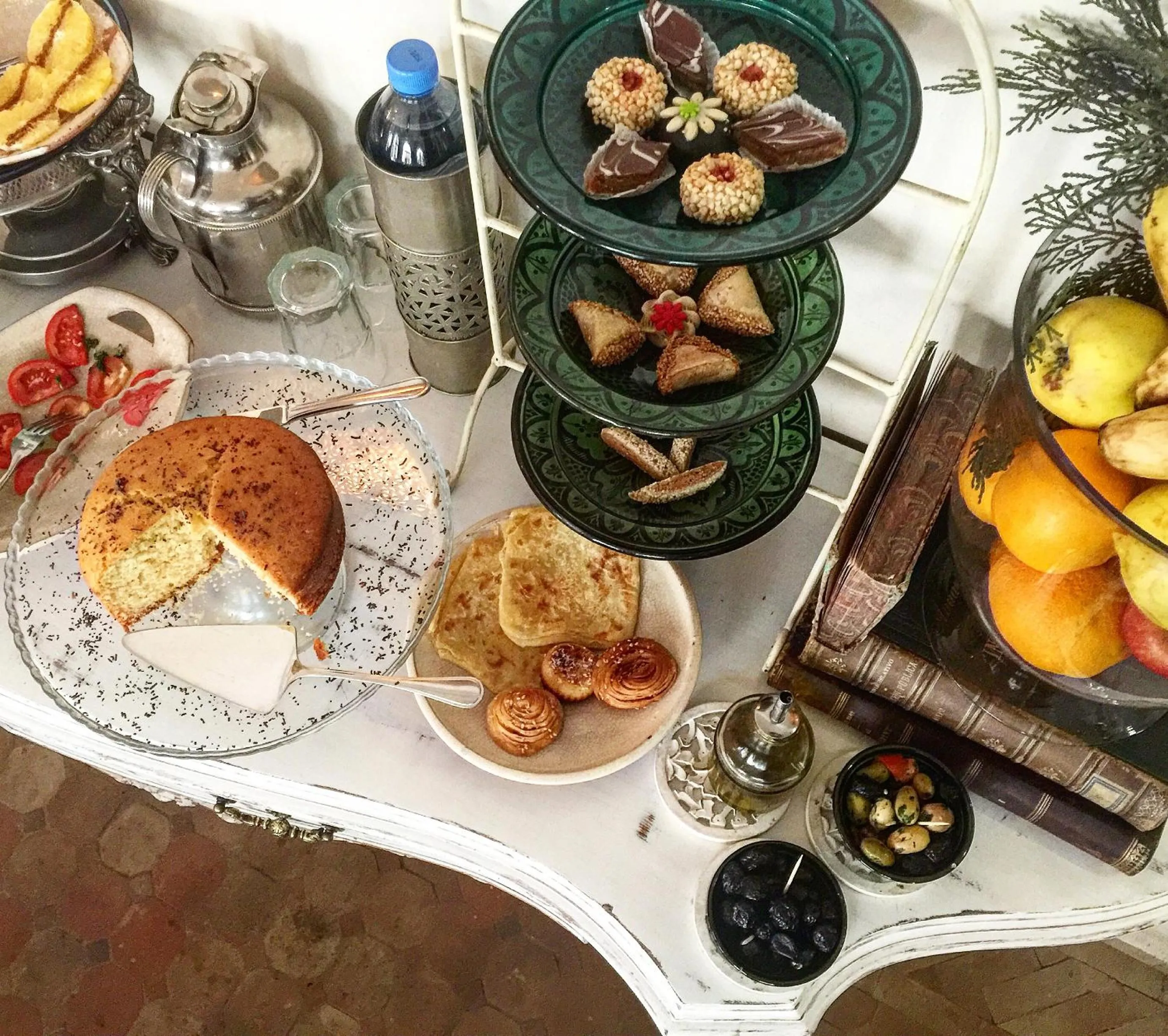 Buffet breakfast in Riad Palacio De Las Especias
