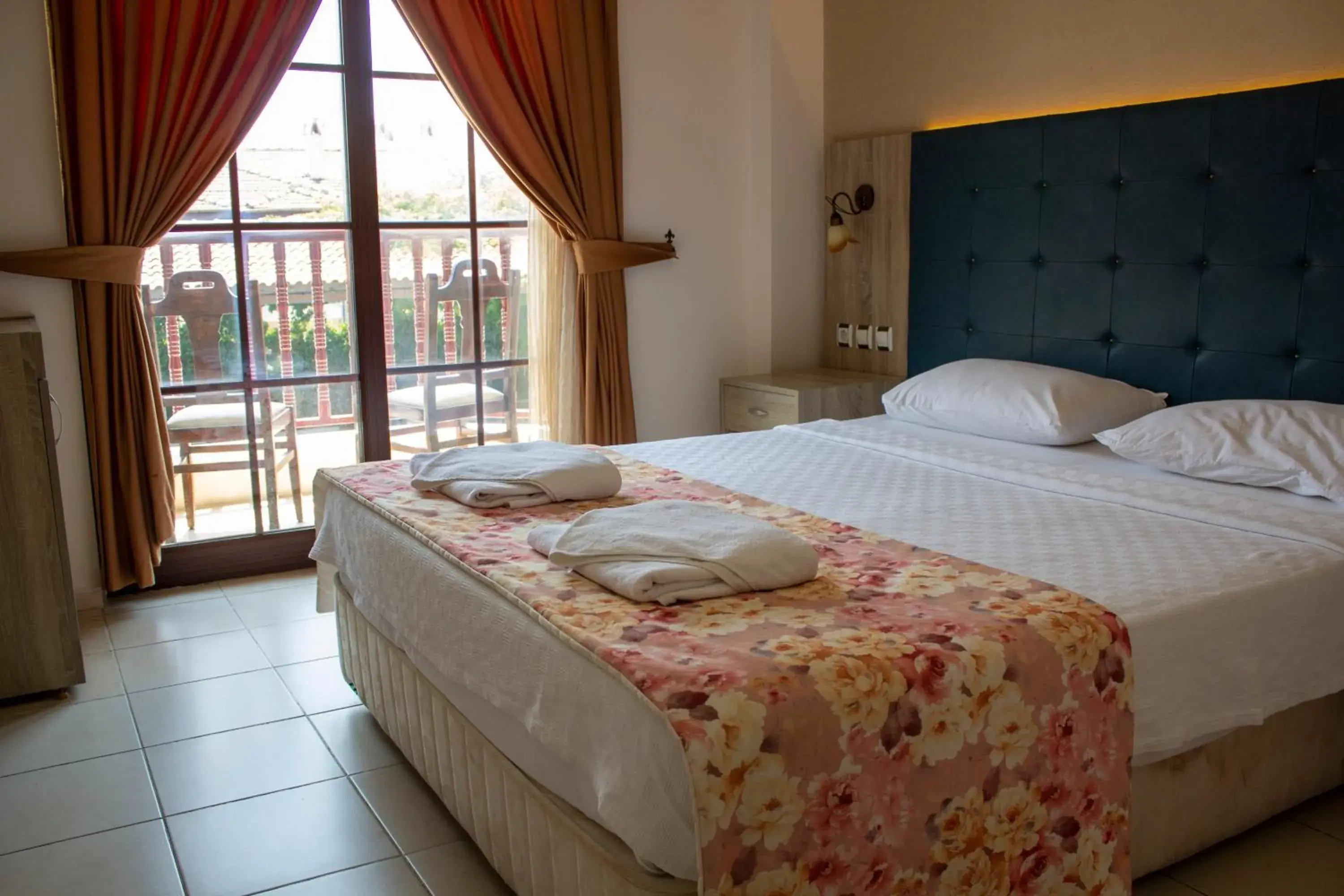 Photo of the whole room, Bed in Hamle Hotel Photo of the whole room, Bed in Hamle Hotel