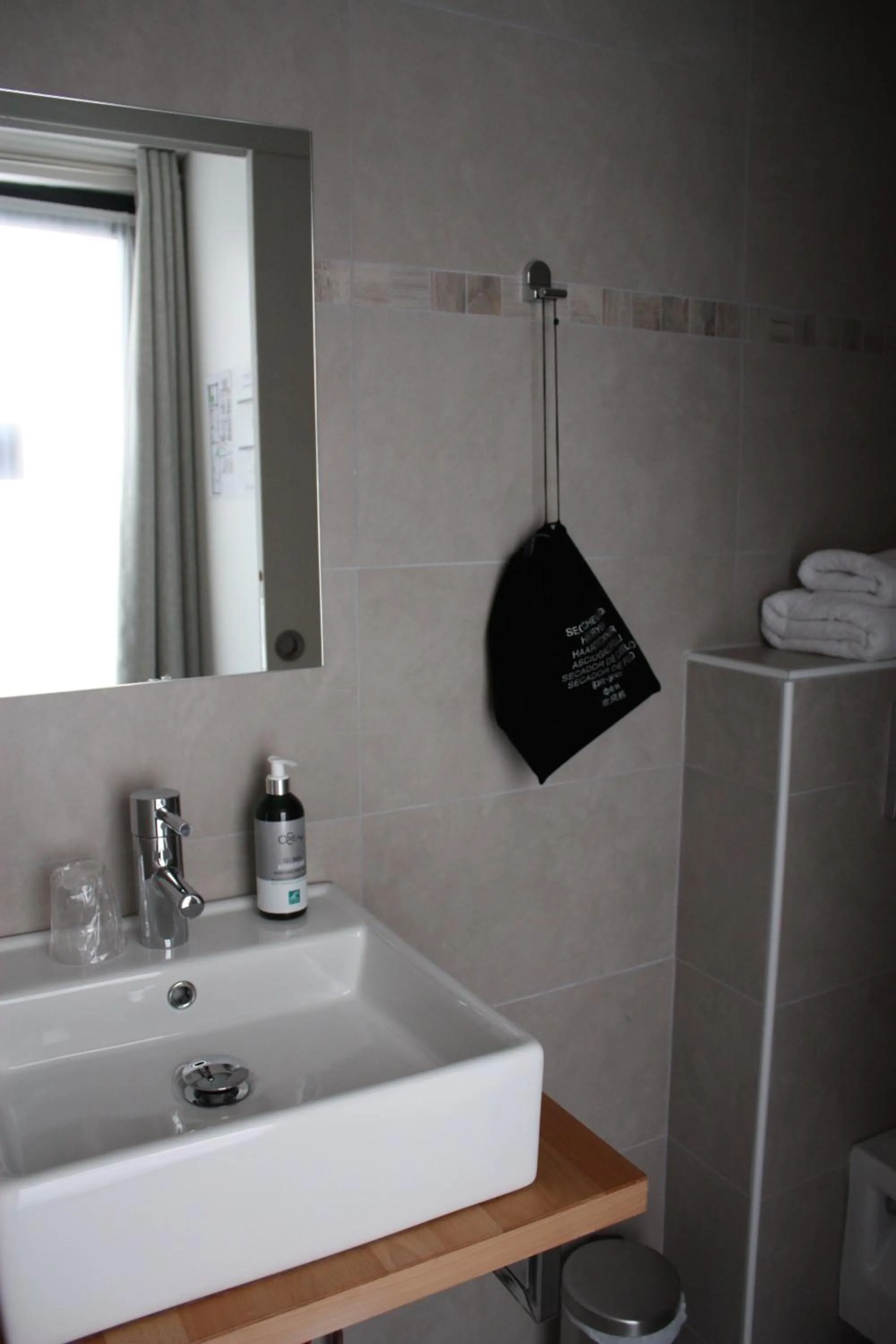 Day in Hotel Dauphin