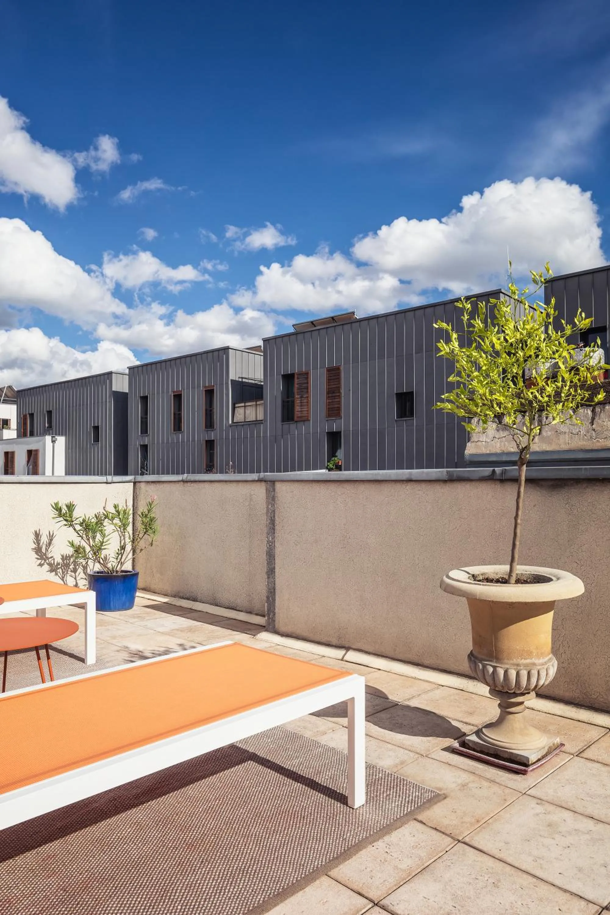 Balcony/Terrace in Royal Garden Champs-Élysées