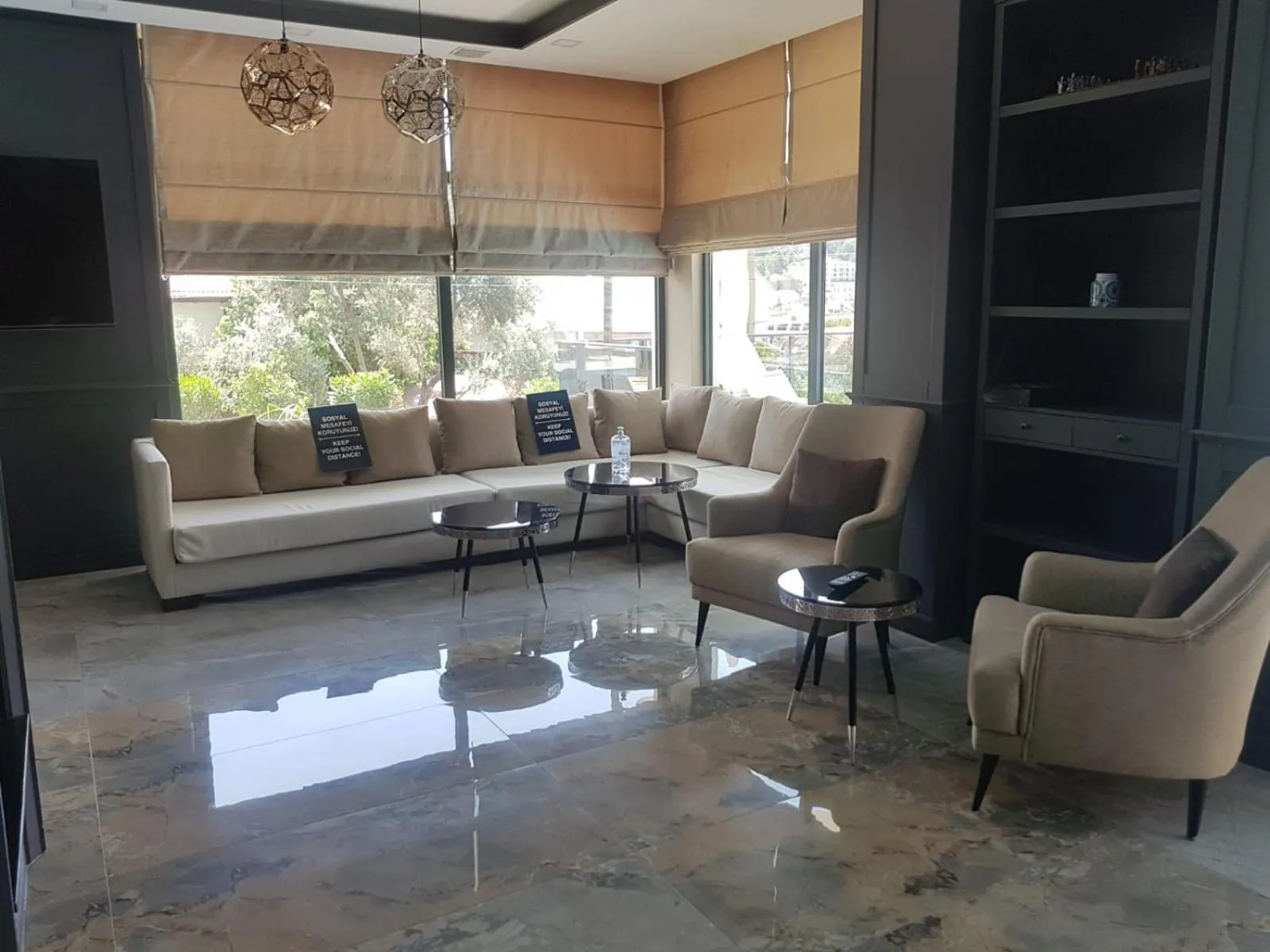 Seating area in AMOSSİA Elite Boutique Hotel