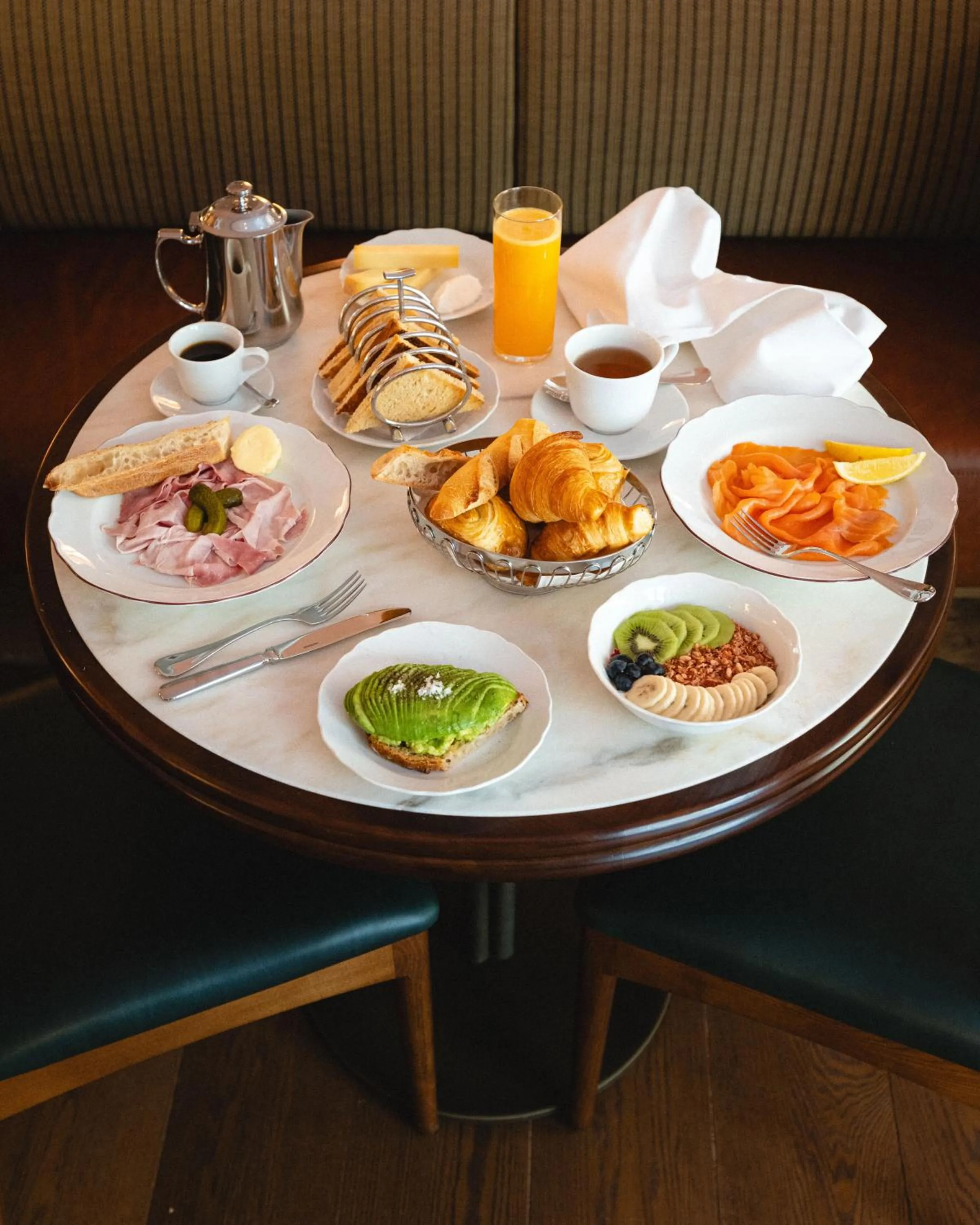 Breakfast in Miiro Le Grand Hôtel Cayré
