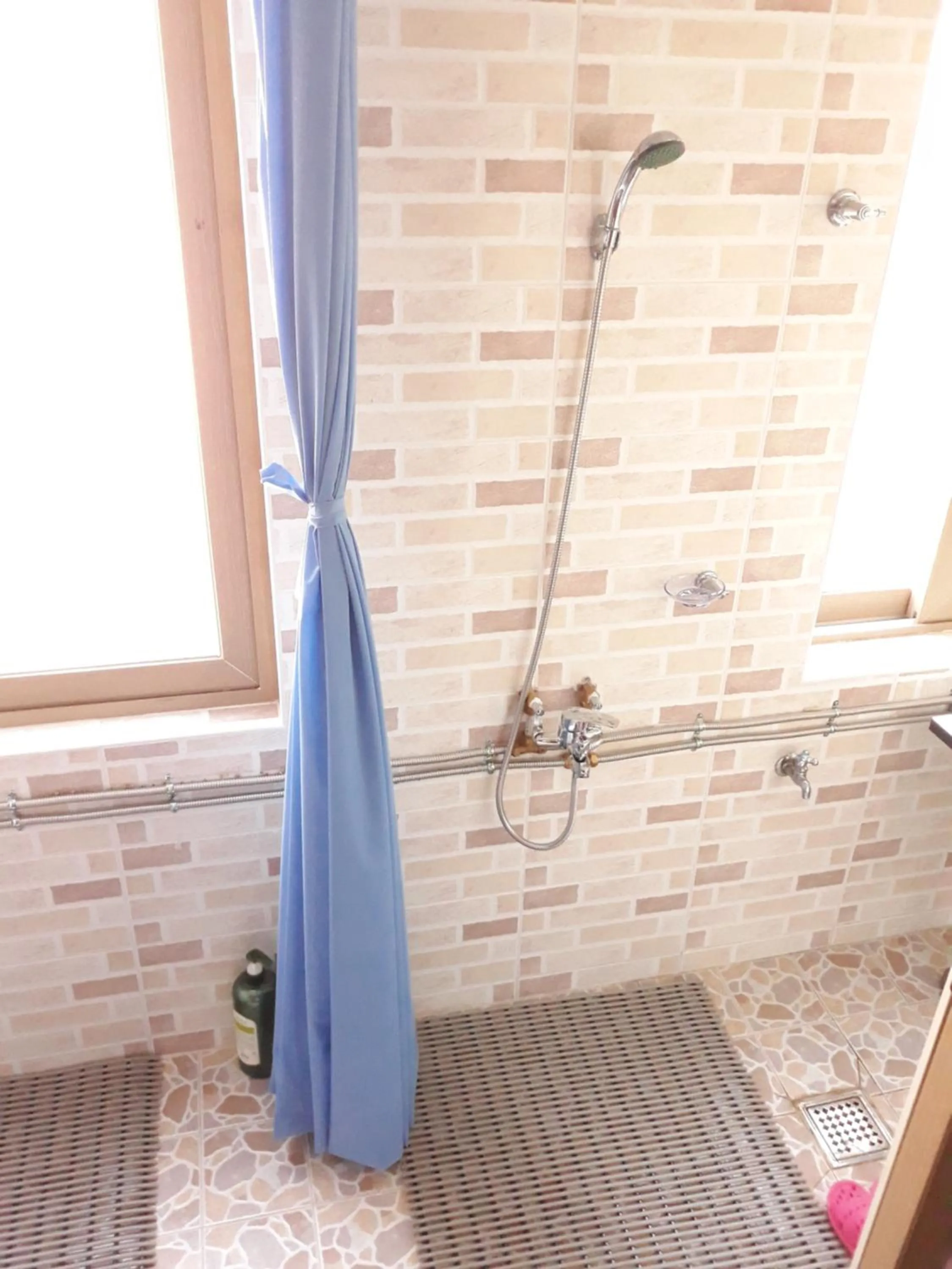 Shower in Work Life Balance Busan Station