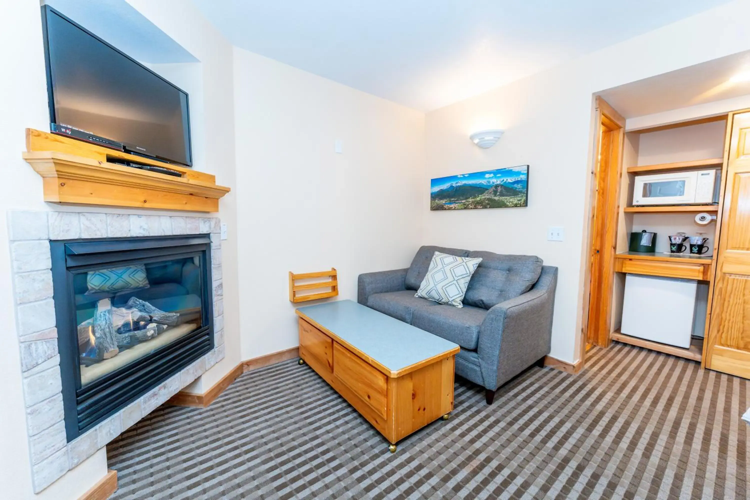 Standard King Room in Appenzell Inn Standard King Room in Appenzell Inn