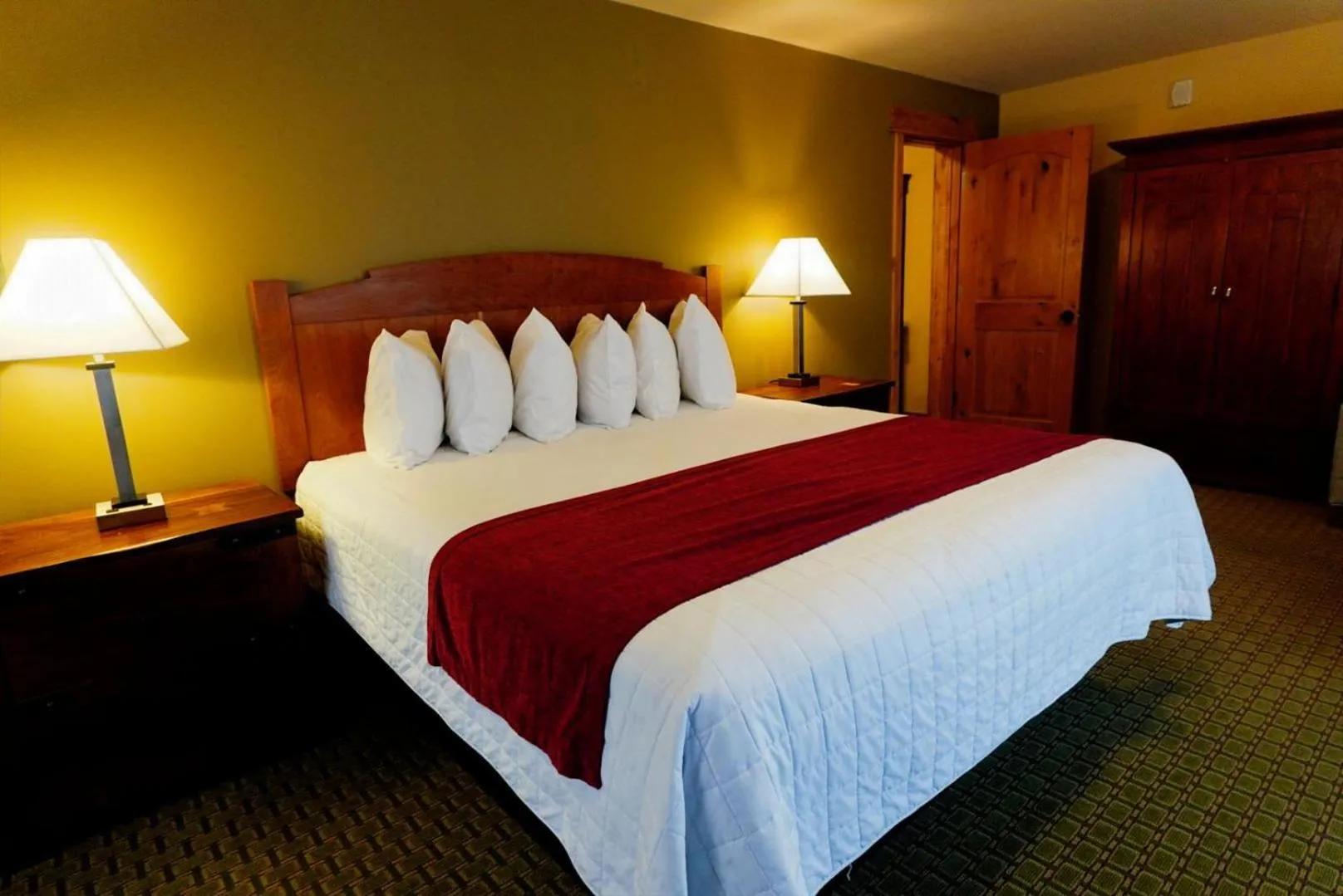 Bed in Silver Moon Inn