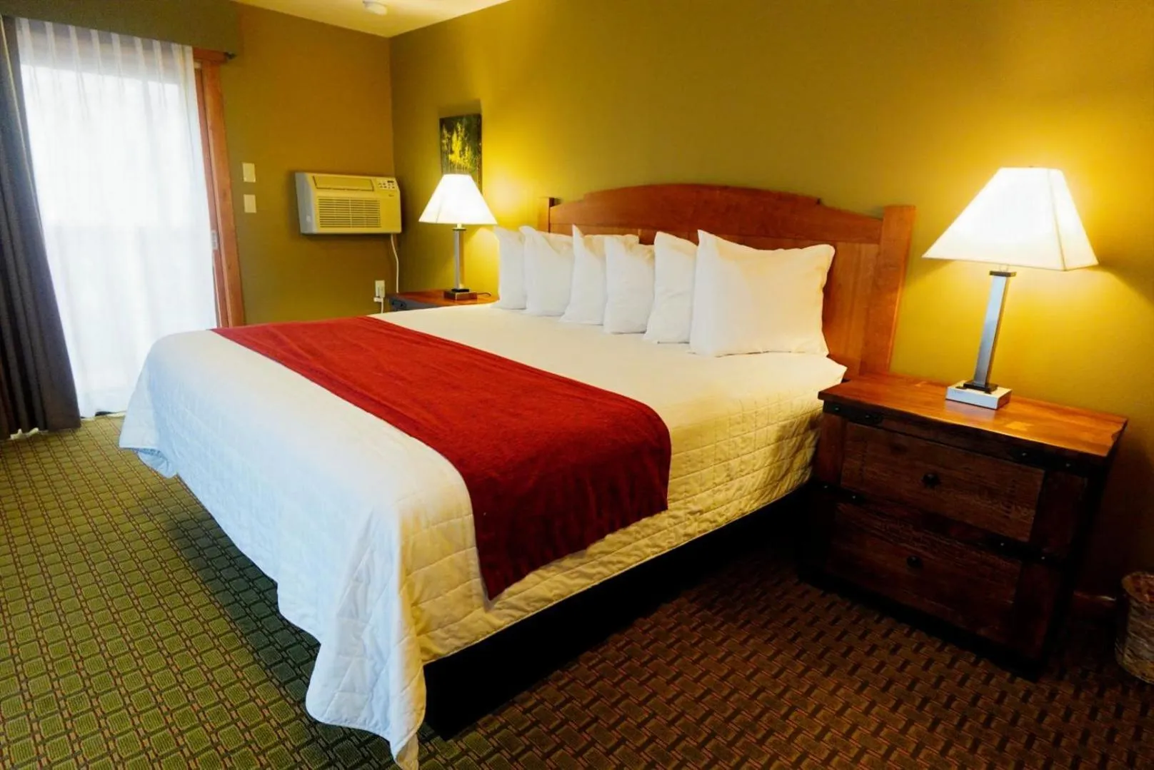 Bed in Silver Moon Inn