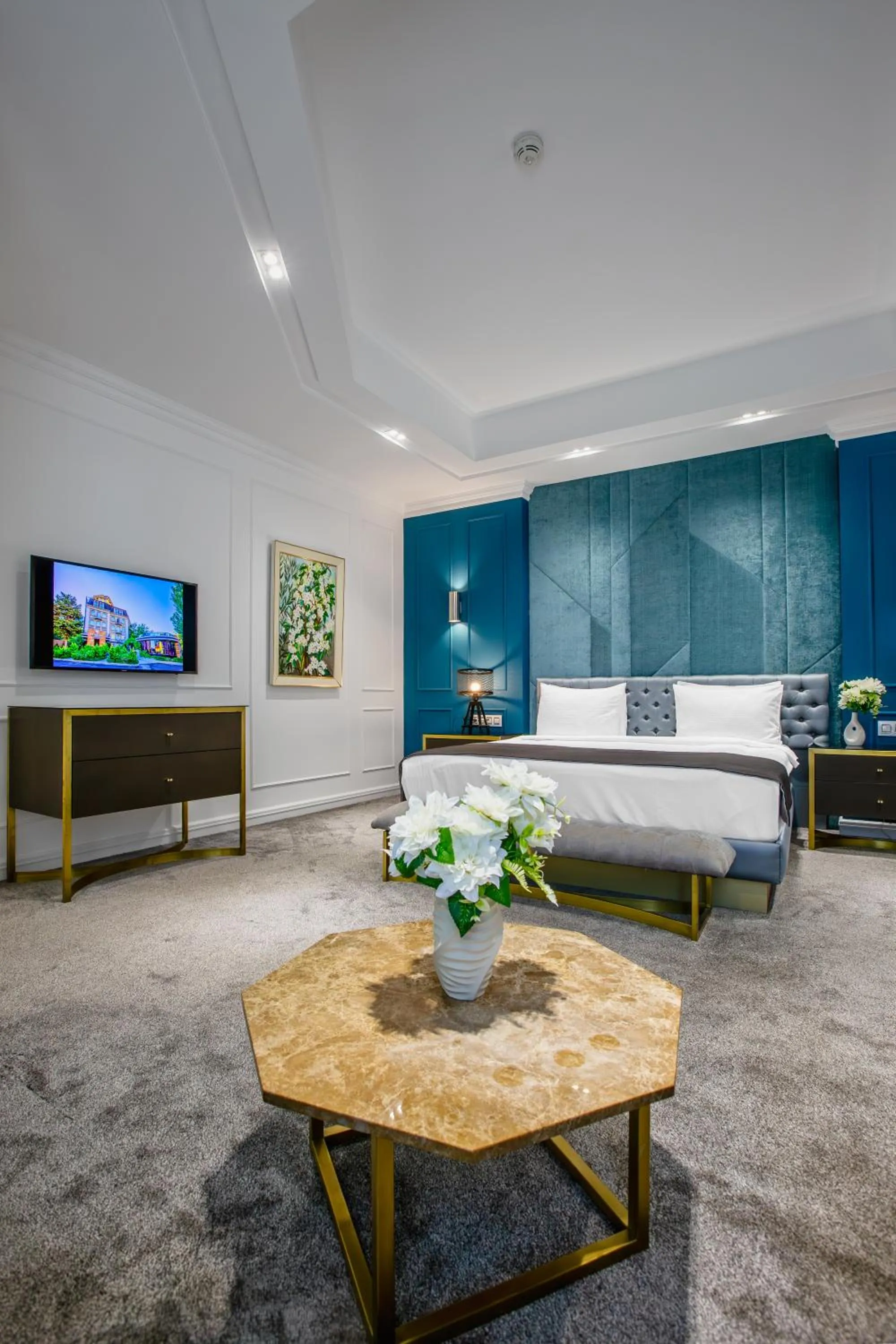 Bed in Ivy Garden Hotel Baku