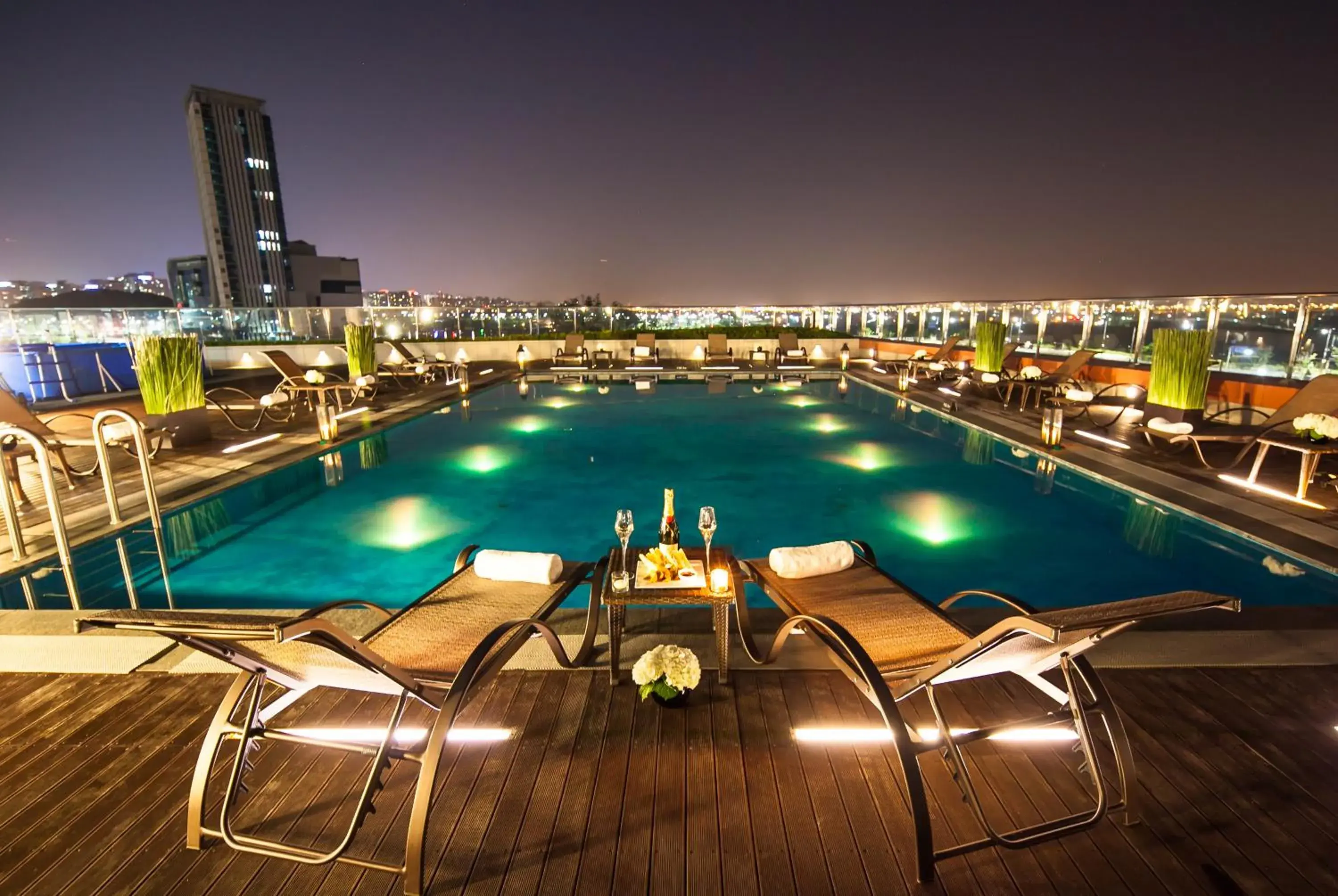 Swimming pool in Sono Calm Goyang Swimming pool in Sono Calm Goyang