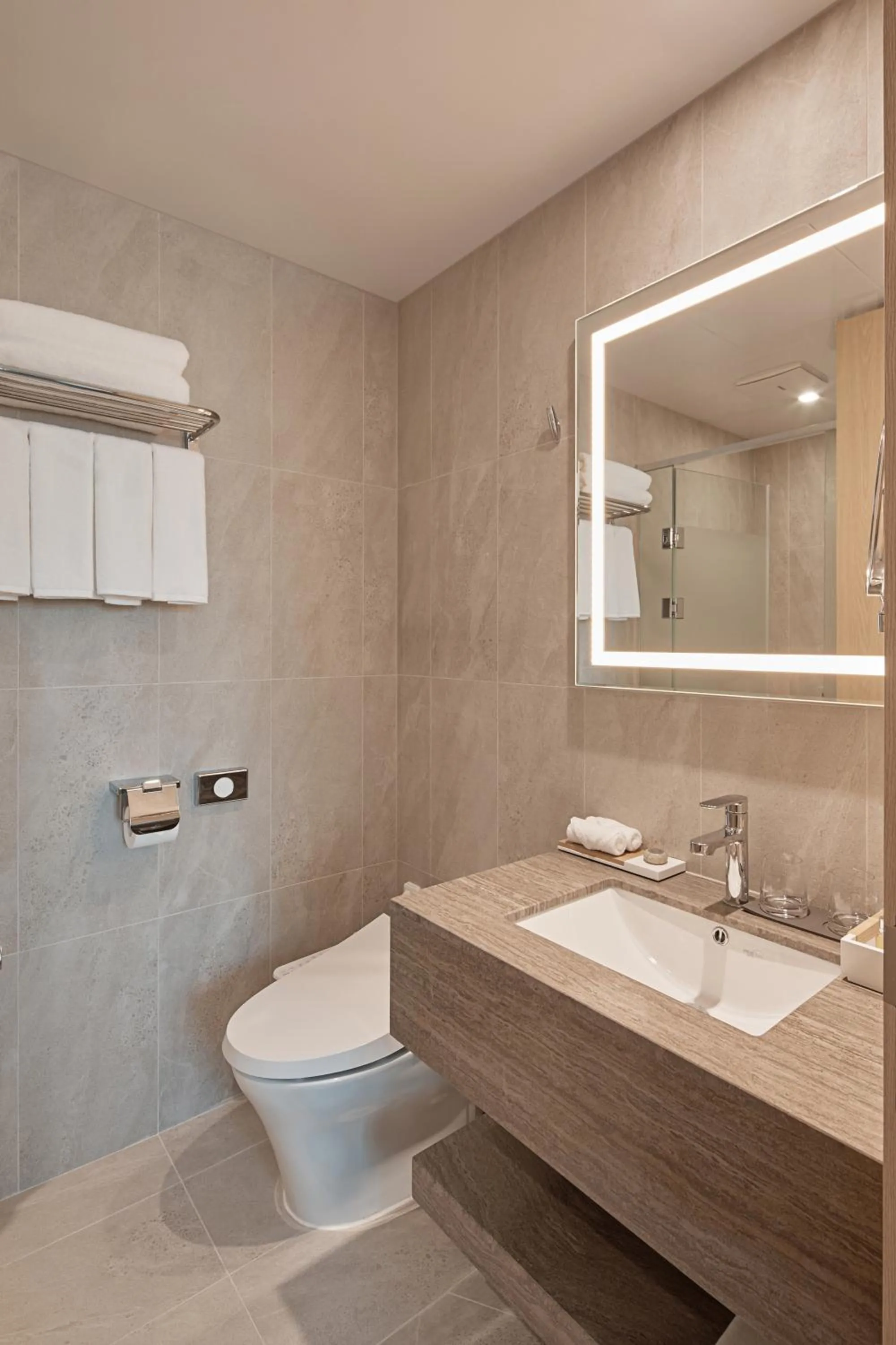 Bathroom in Sono Calm Goyang