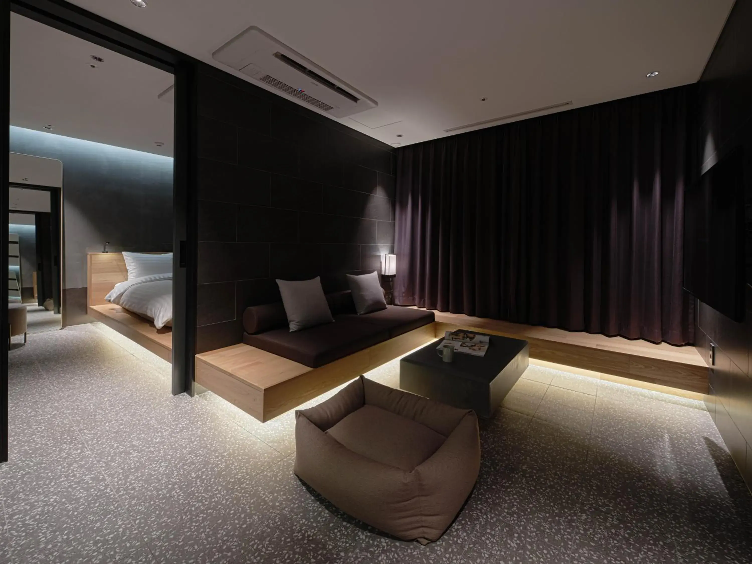 Decorative detail, Bed in Sono Calm Goyang Decorative detail, Bed in Sono Calm Goyang