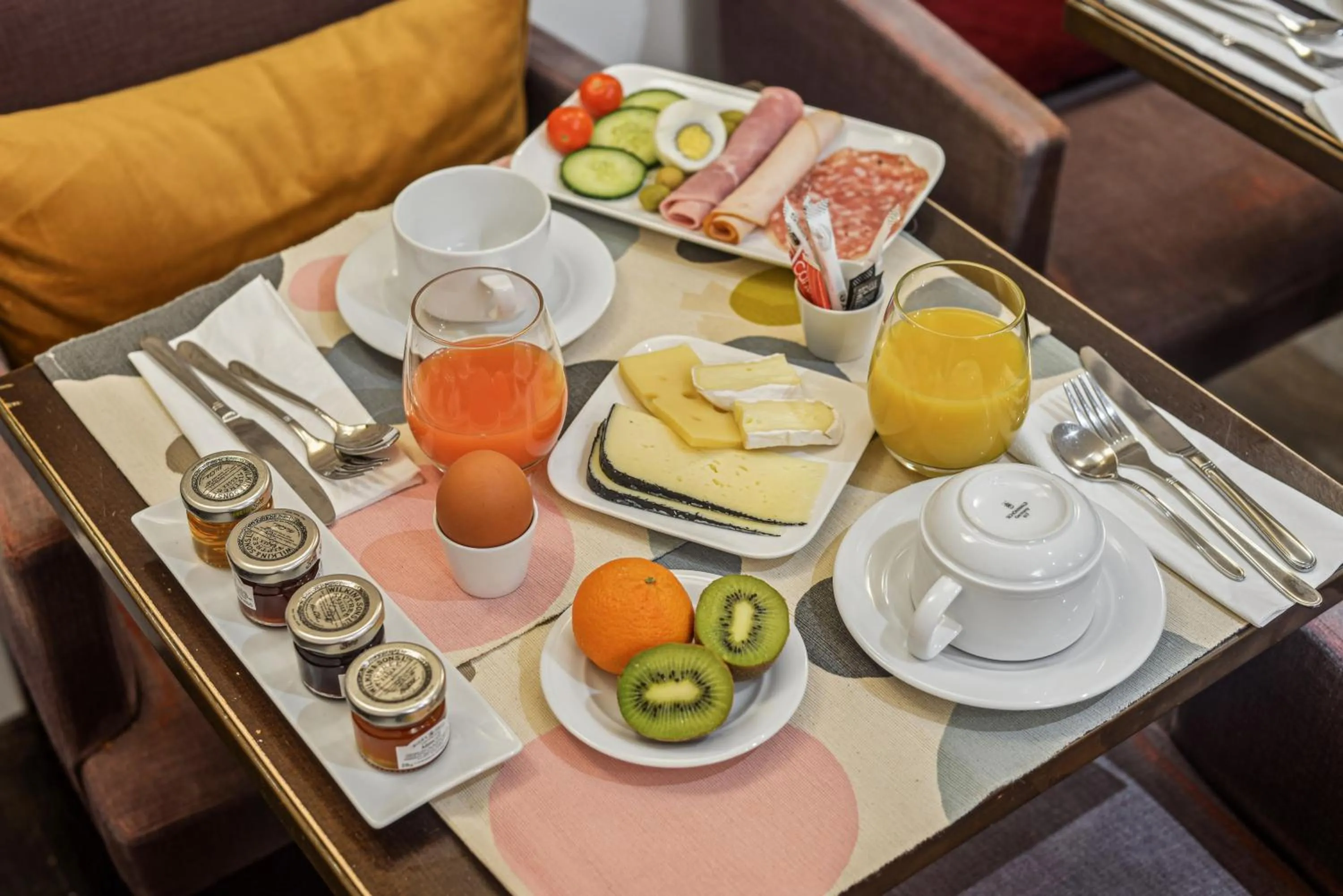 Food and drinks in Victoires Opera