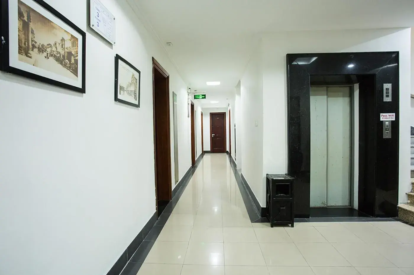 Property building in My Lan Hanoi Hotel Property building in My Lan Hanoi Hotel