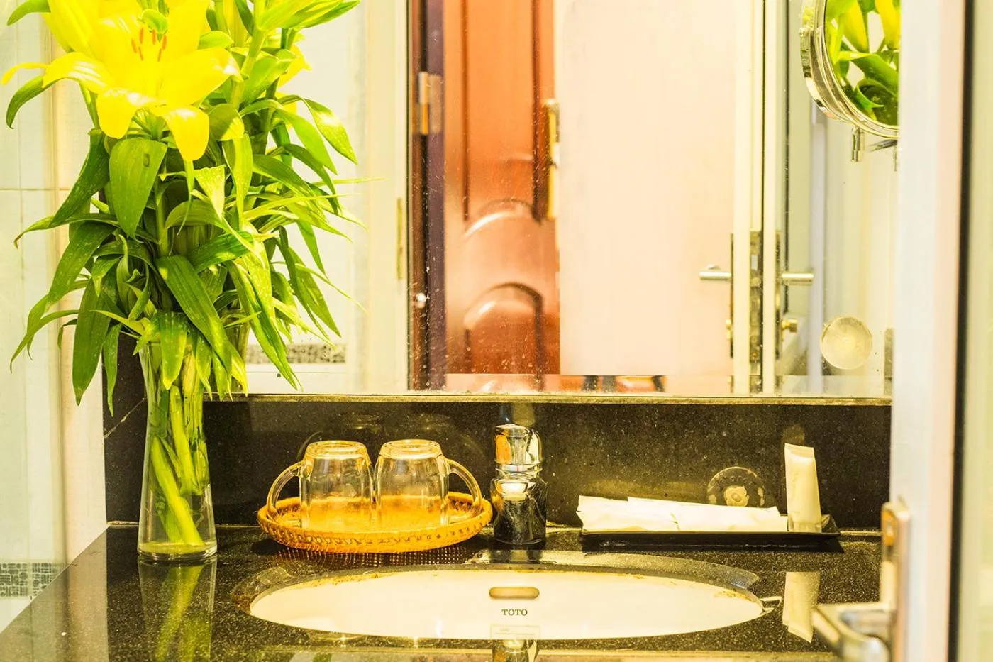 Shower in My Lan Hanoi Hotel