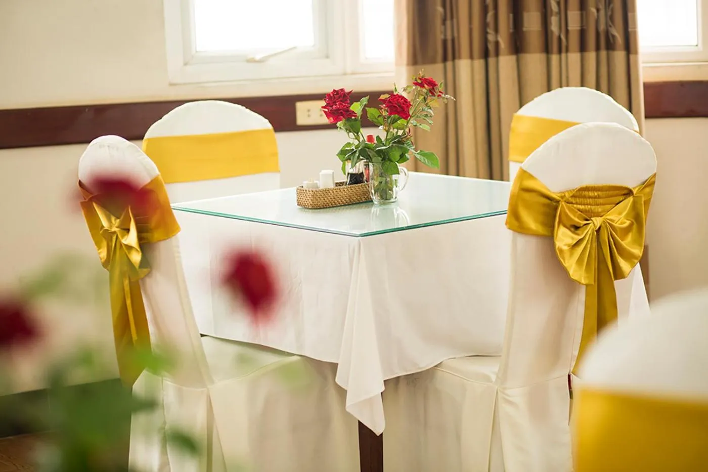 Restaurant/places to eat in My Lan Hanoi Hotel