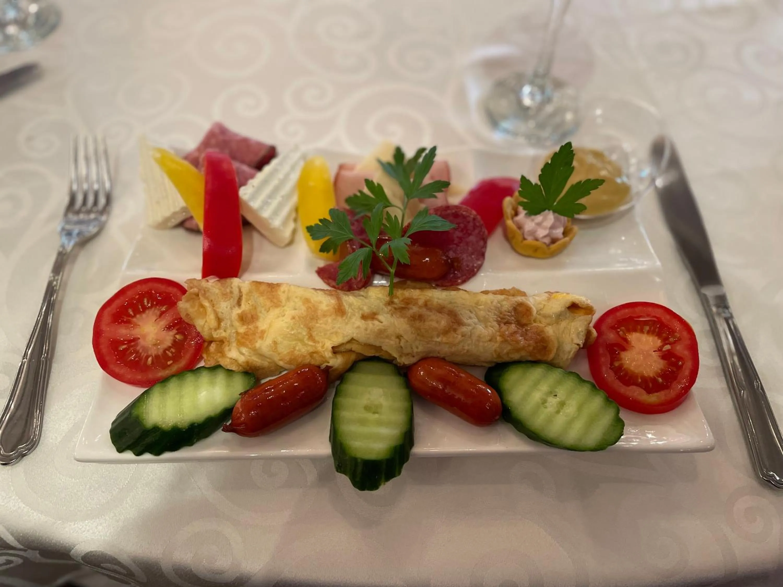 Breakfast in Hotel Select