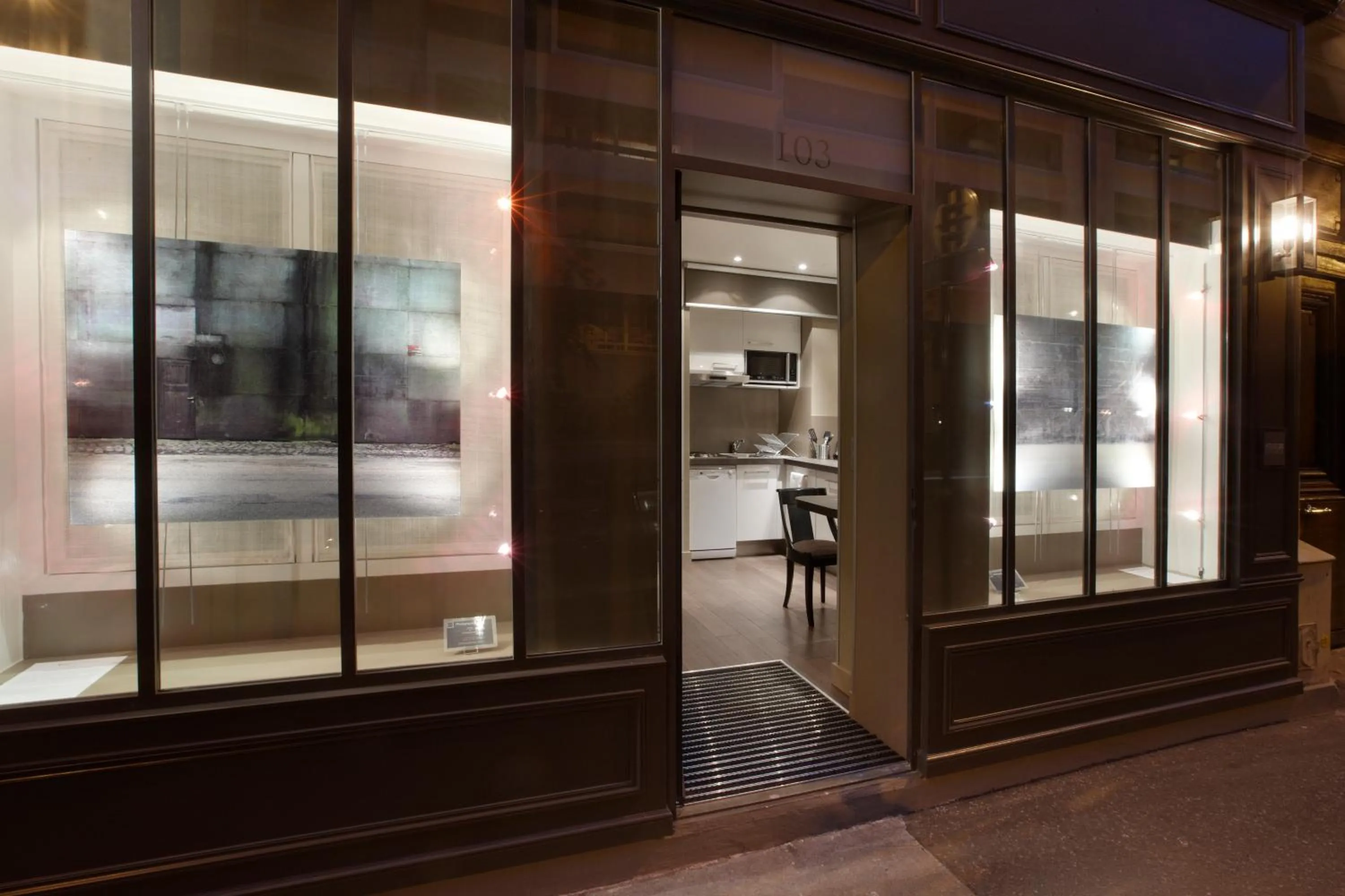 Facade/entrance in Hotel Louison