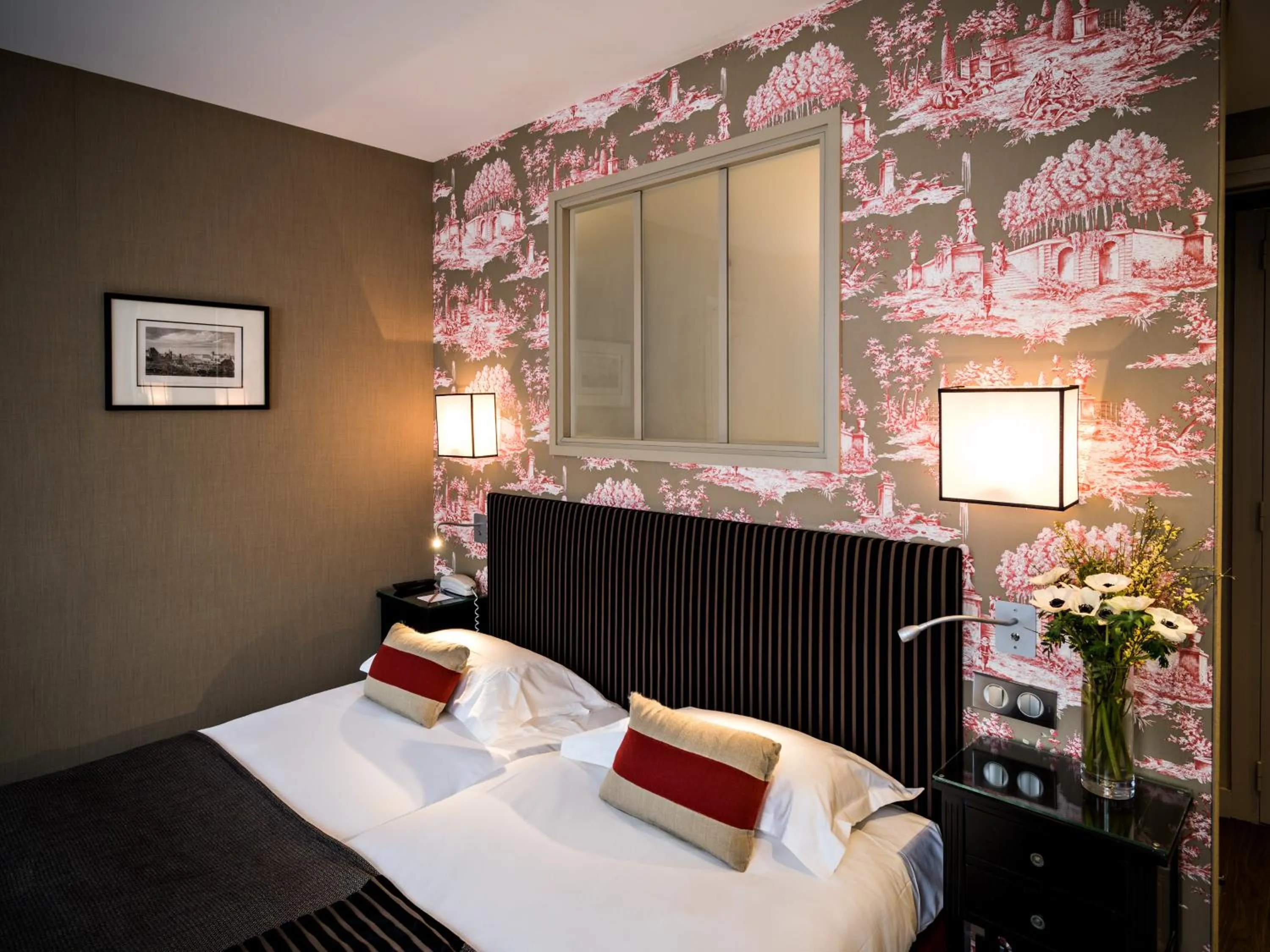 Bedroom, Bed in Hotel Louison