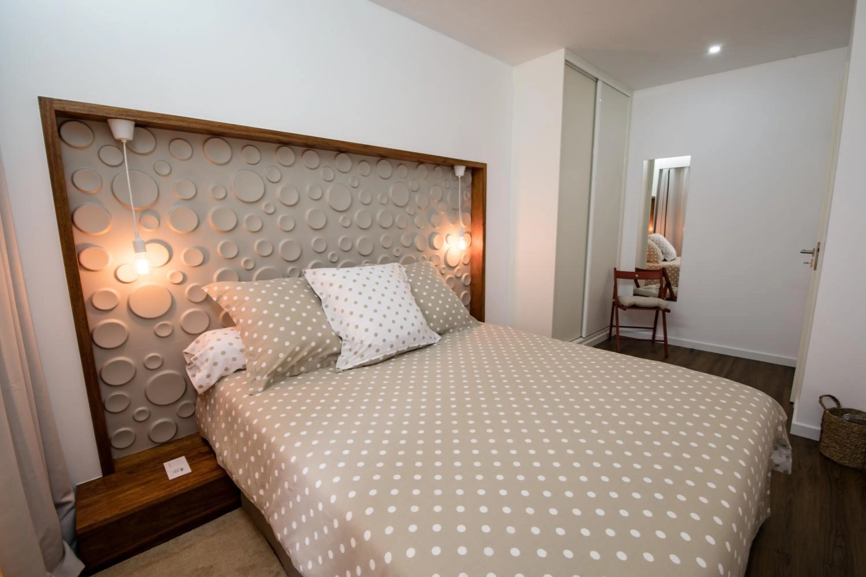 Bedroom, Bed in Slope House