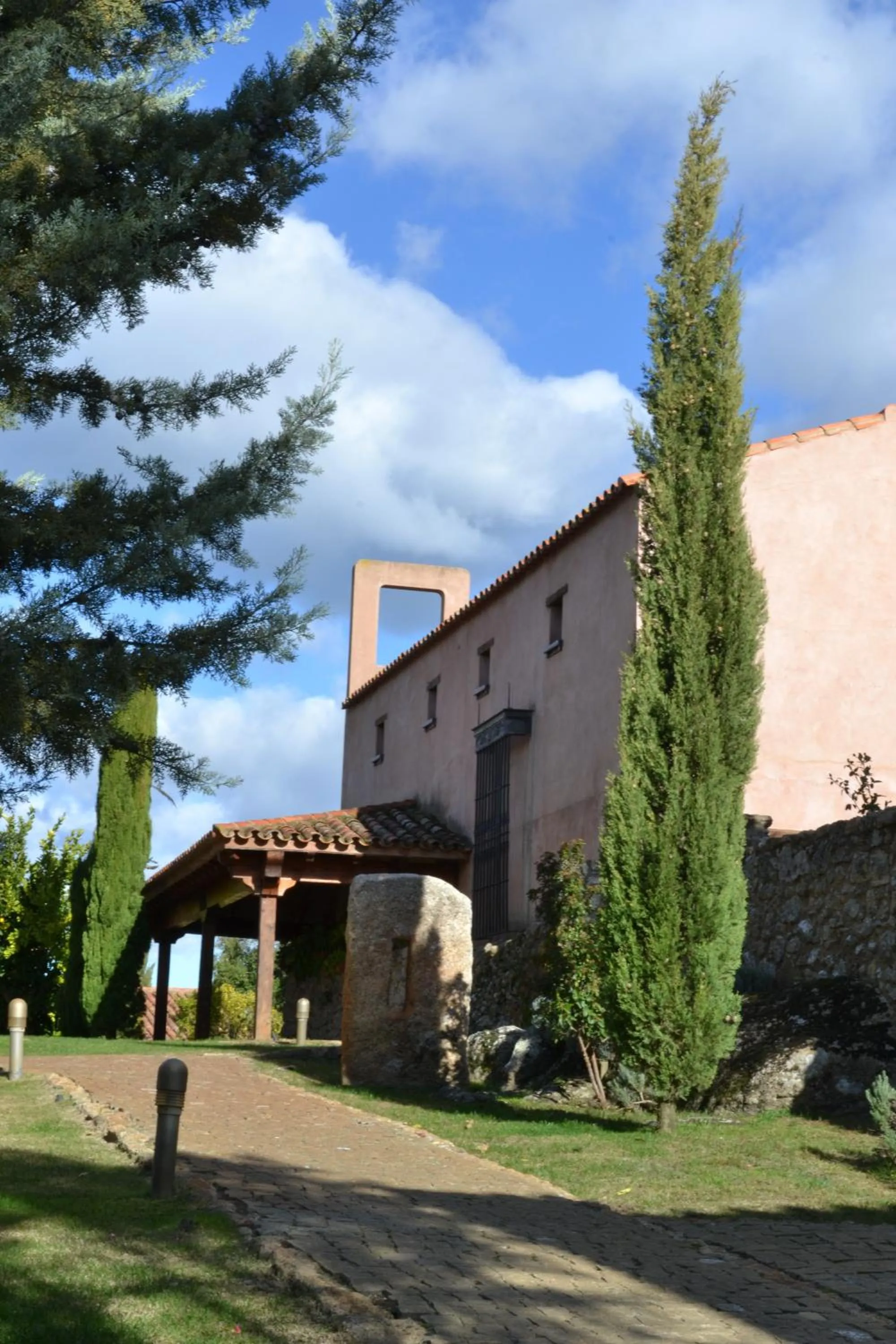 Property building in Finca El Cortiñal