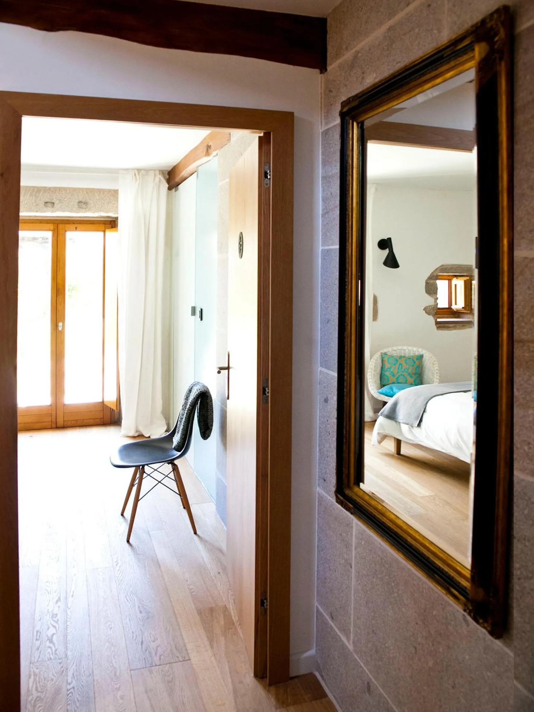 Decorative detail, Bed in Os Lambráns