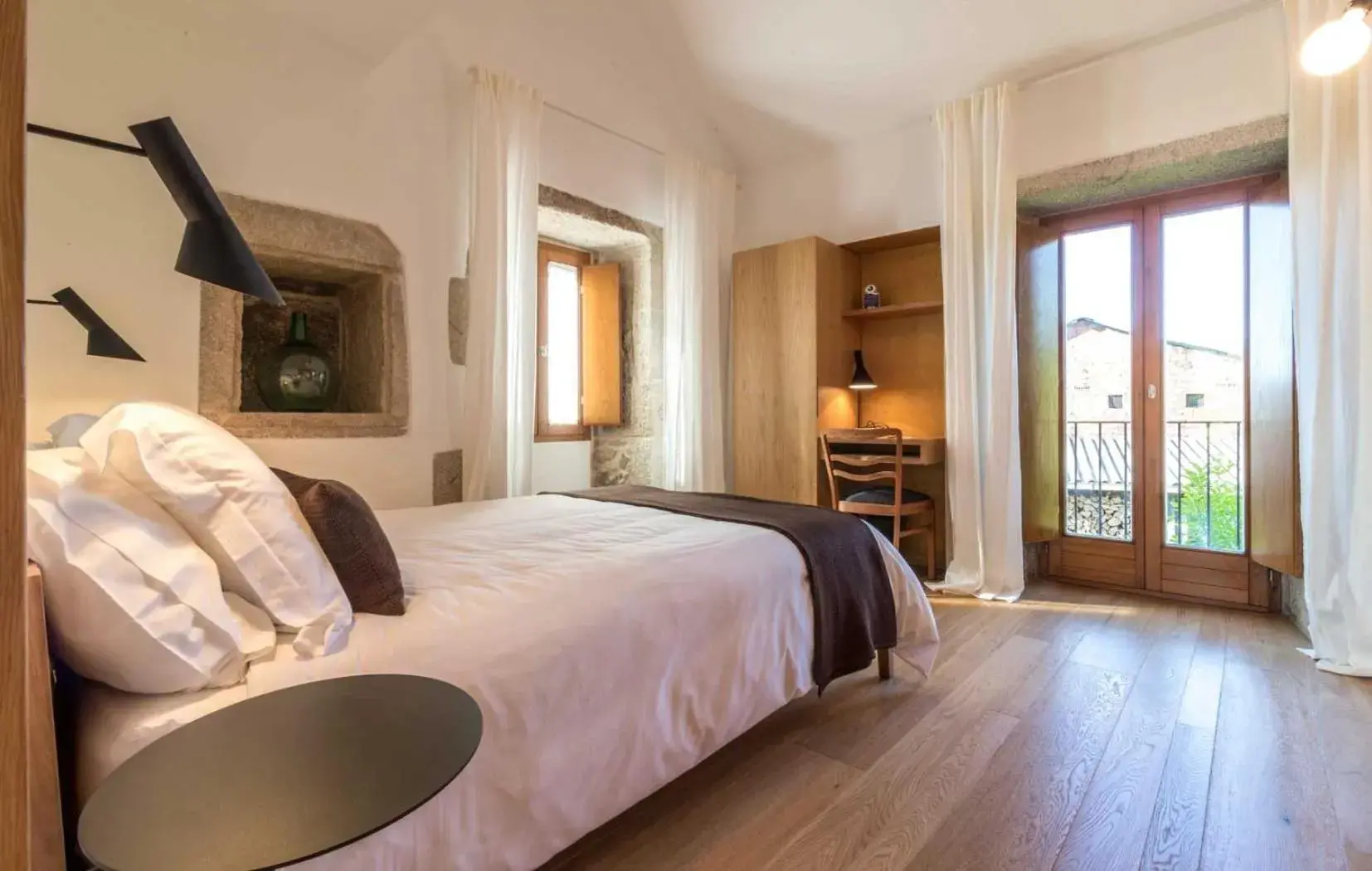 Photo of the whole room, Bed in Os Lambráns Photo of the whole room, Bed in Os Lambráns